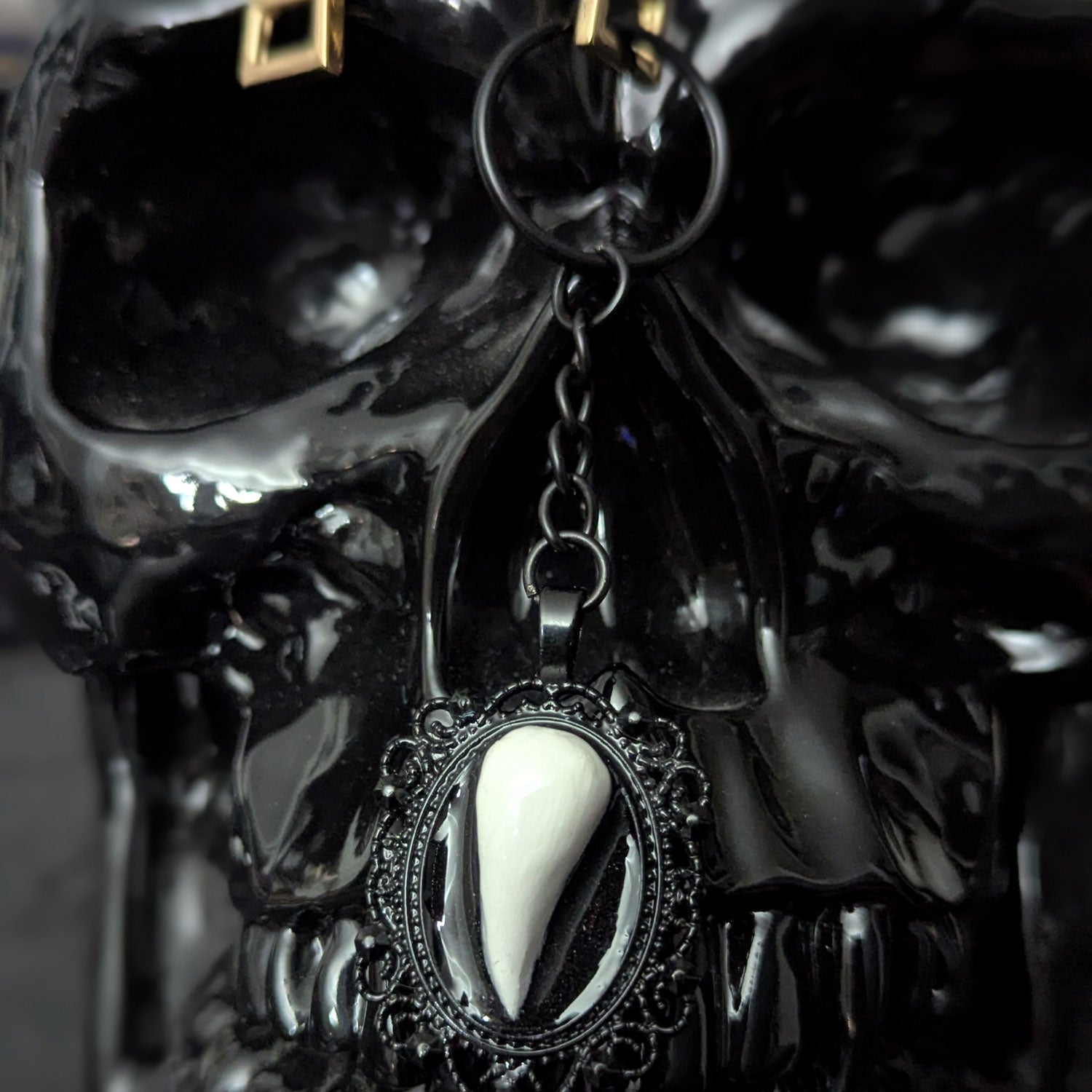 Fangorian Nights Keyring