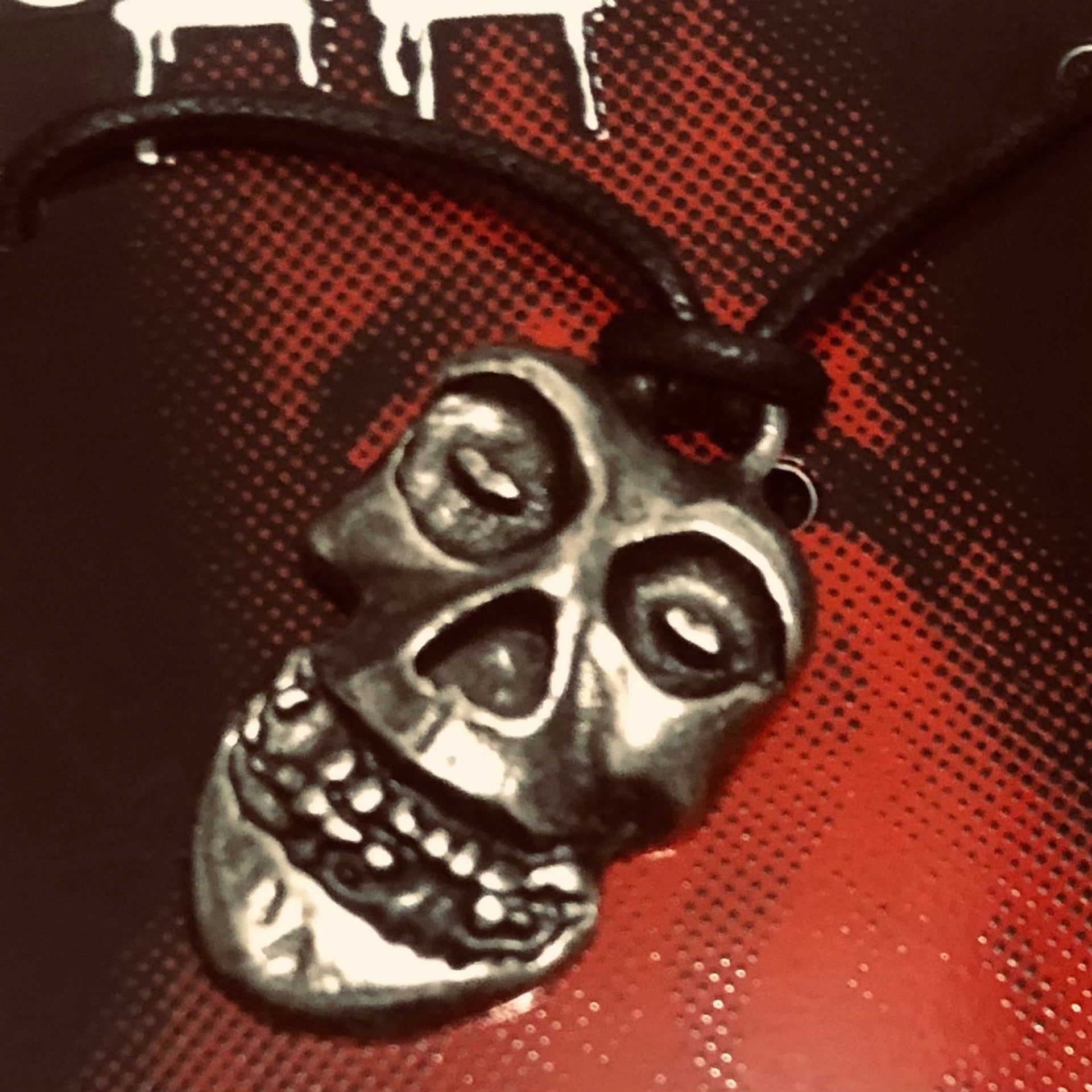 MISFITS Pendant Necklace