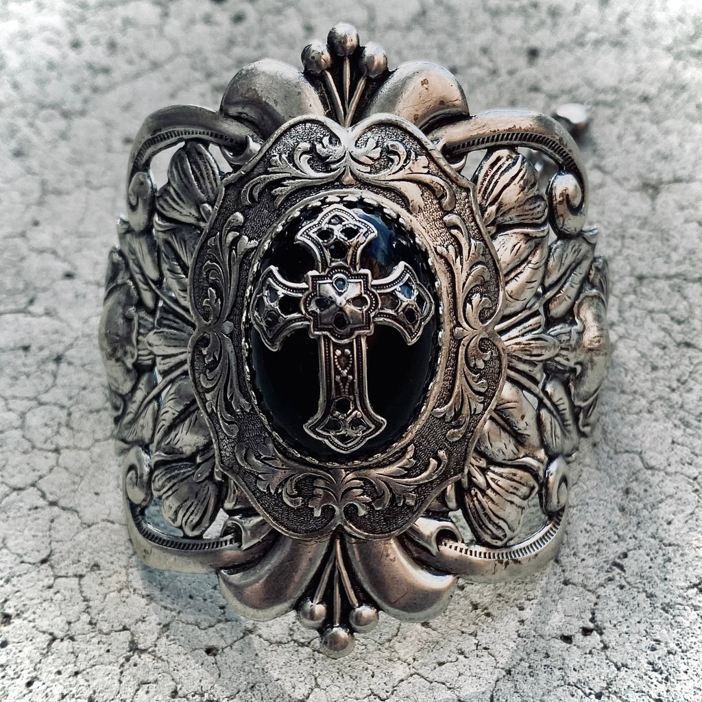 Blaspheme Filigree Wrist Cuff