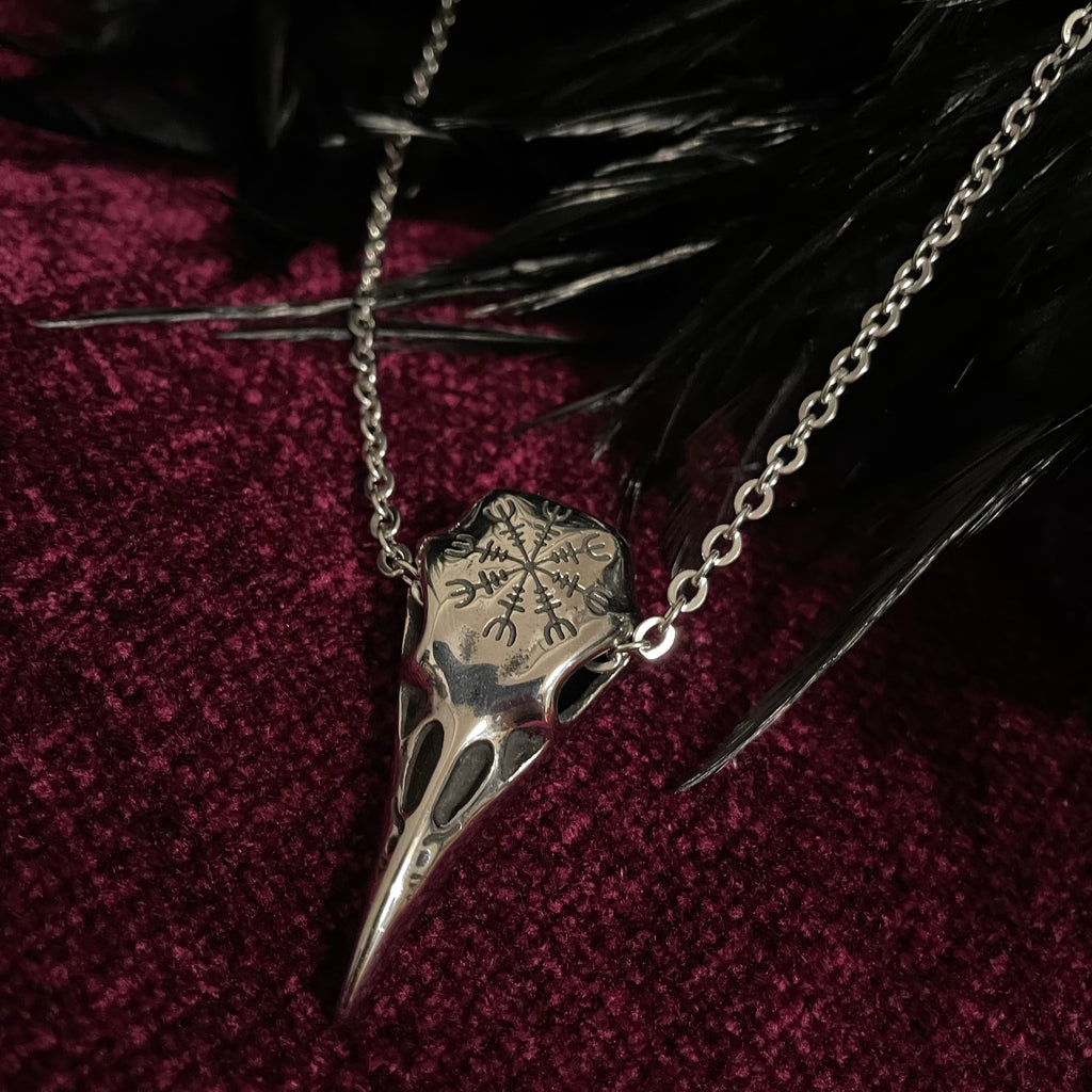 Guiding Spirit Vegvisir Crow Necklace