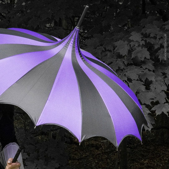 Batwing Pagoda Umbrella - Poison Purple