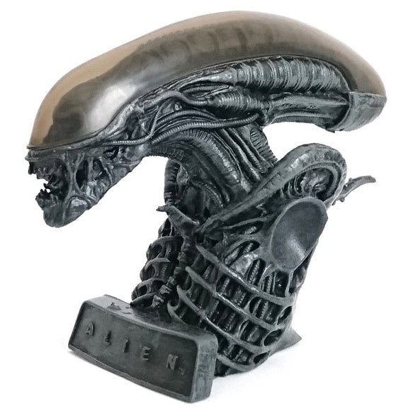 Alien Hissing Xenomorph and Illustrated Mini Book