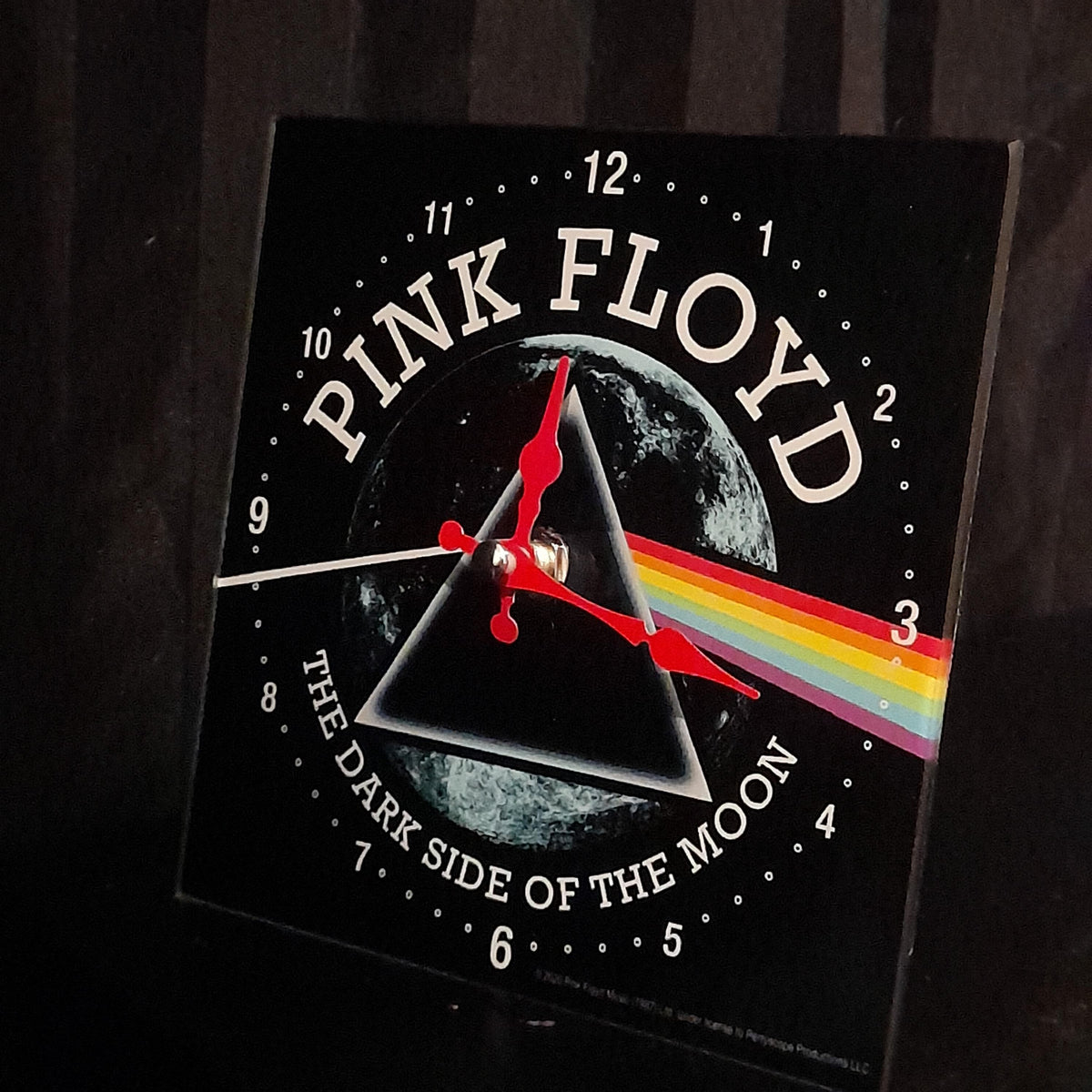 PINK FLOYD Dark Side of the Moon (DSOTM) Desk Clock