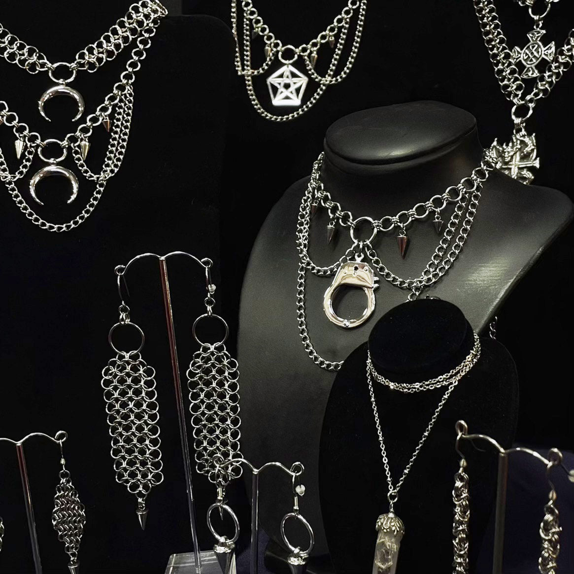 Luna's Shield Chainmaille Choker