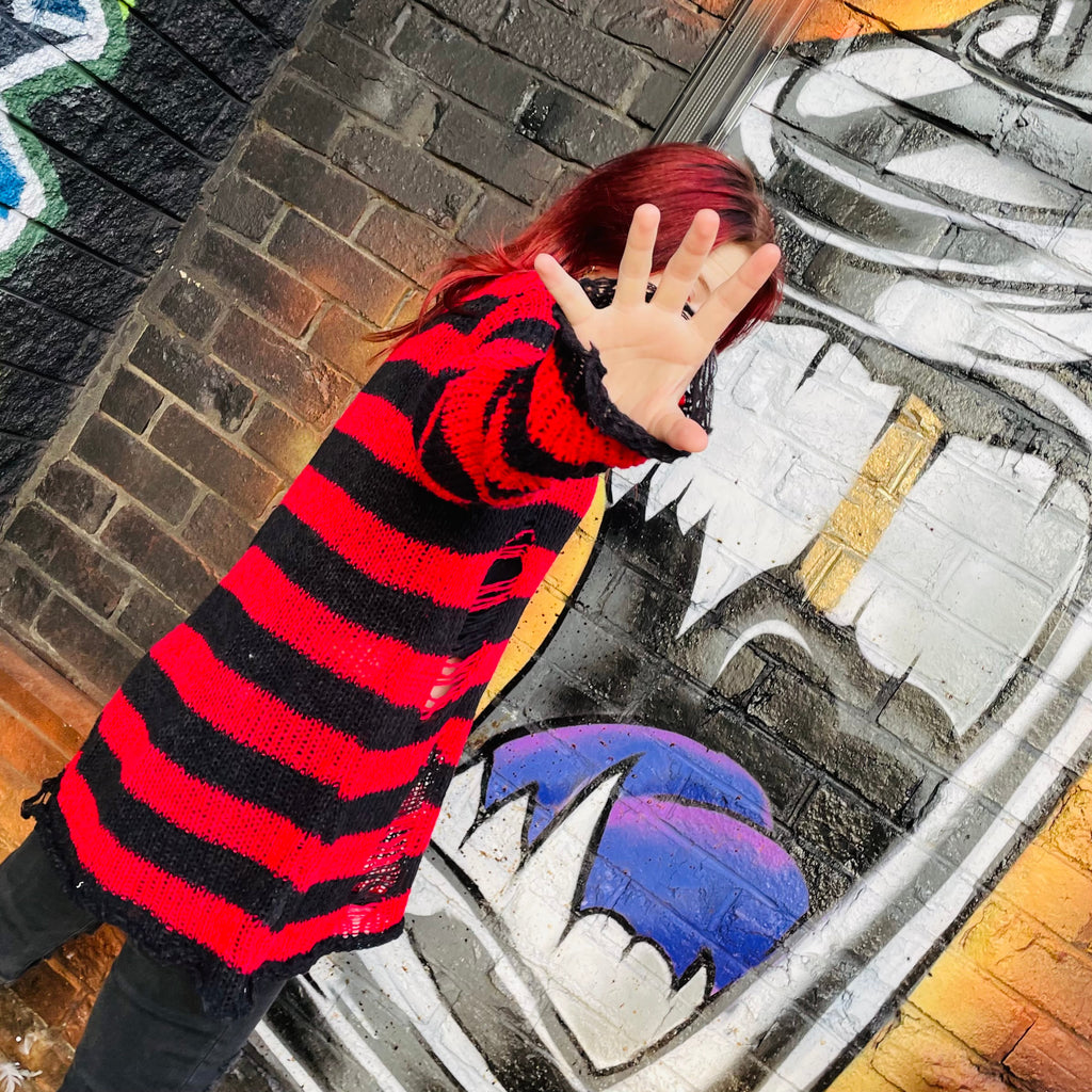 Slasher Distressed Sweater - Blood Noir