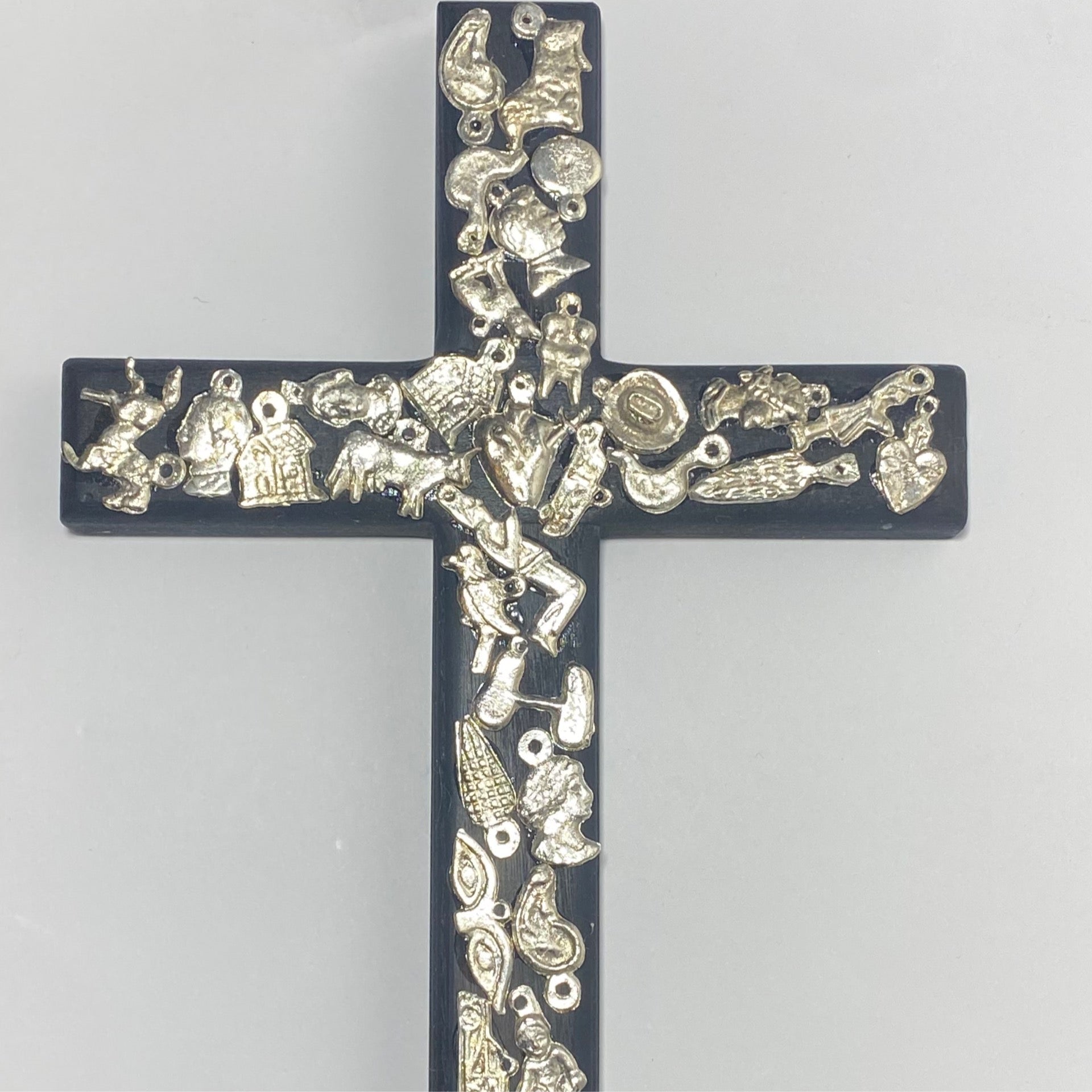 Milagro Cross