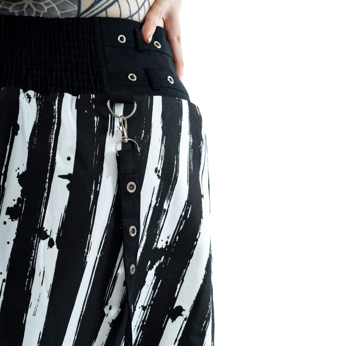 Showtime Black andd White Skirt