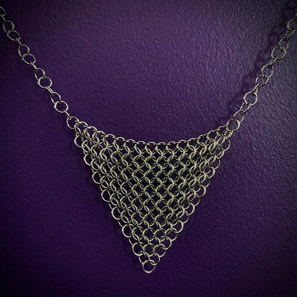 Armoured Majesty Chainmaille Choker