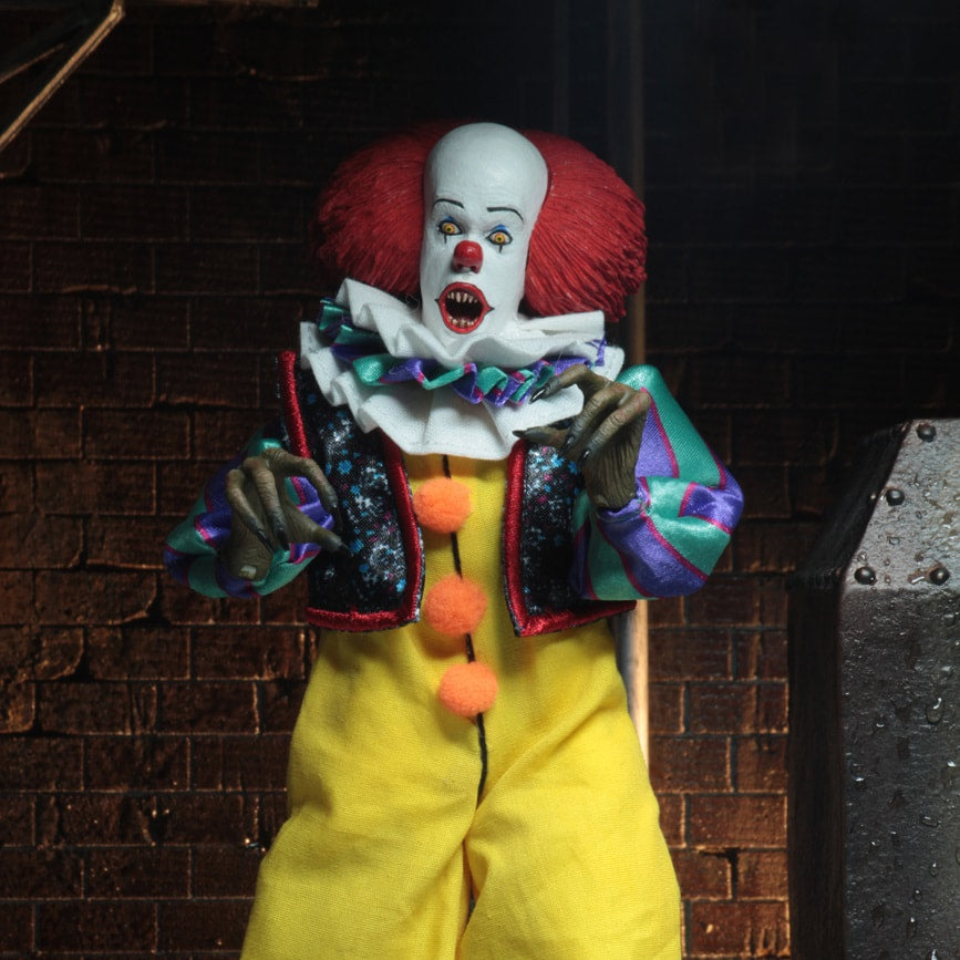 IT Pennywise 7" Figure (1990)