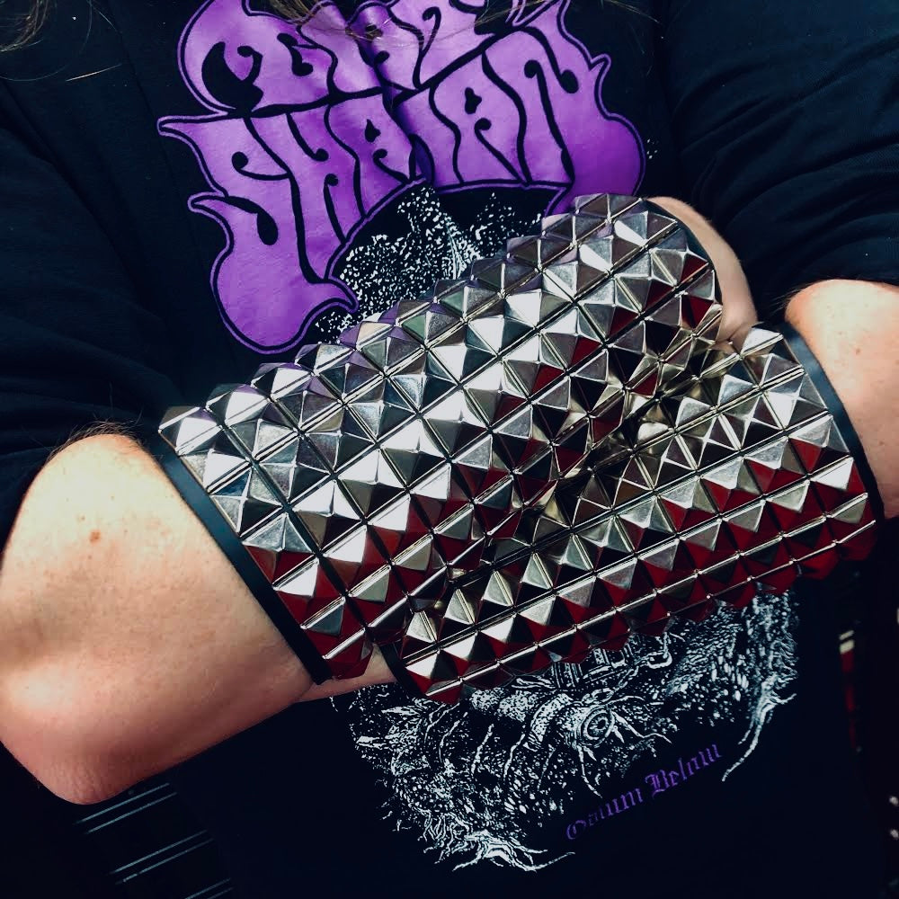 Vengeance Spike Gauntlet