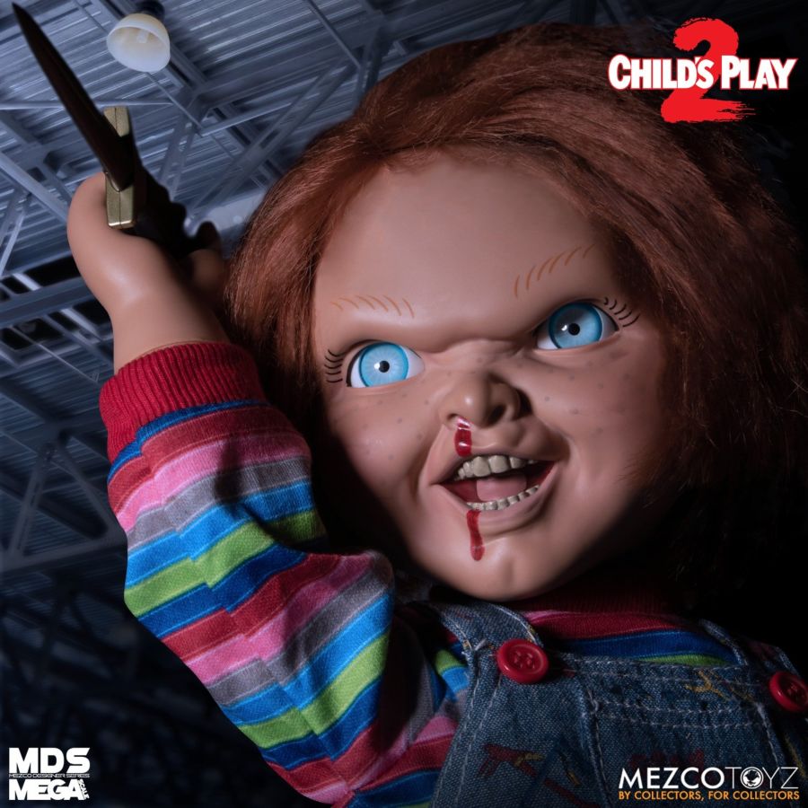Child's Play 2 - Menacing Chucky Doll 15" Mega Figure