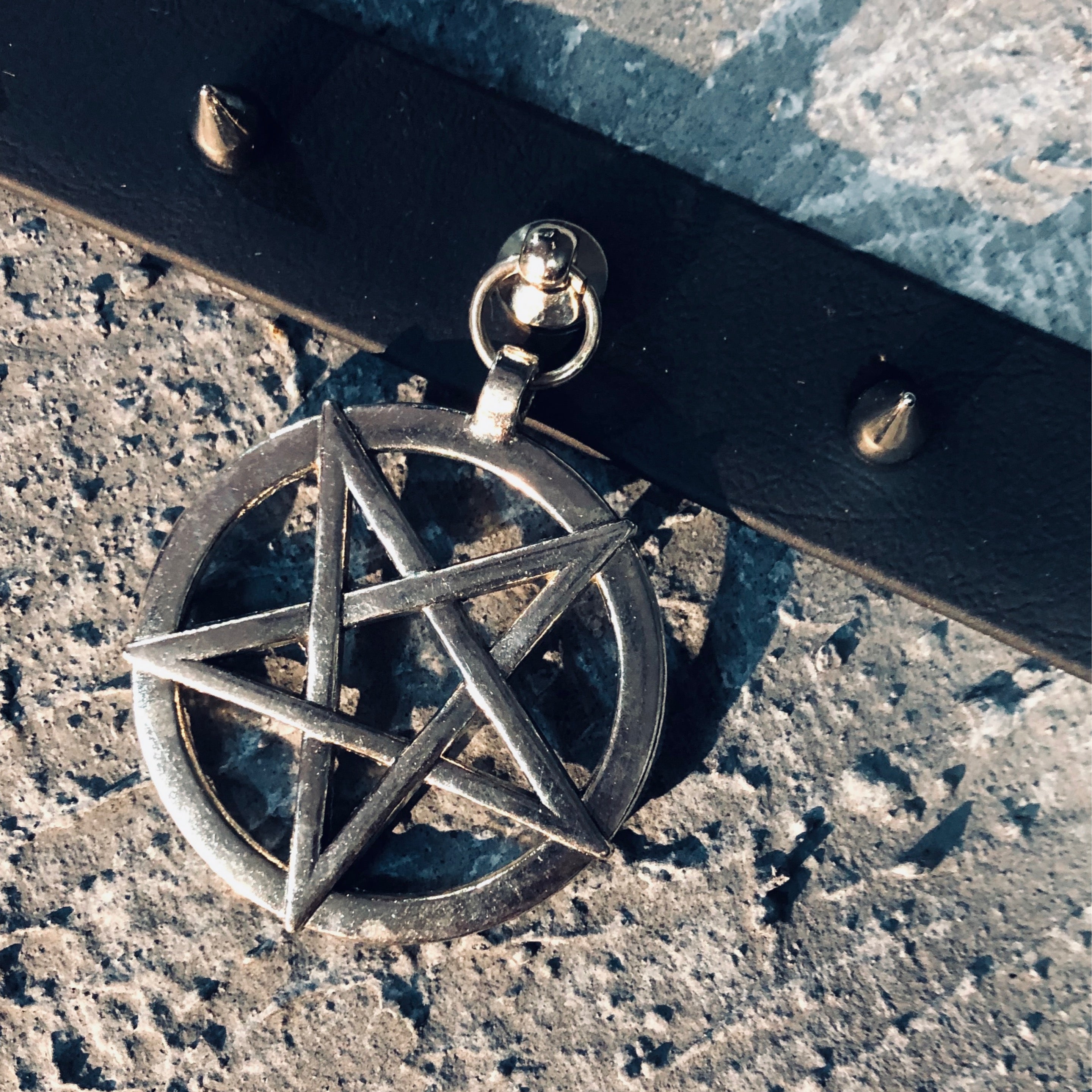 Hex Me Pentagram Collar