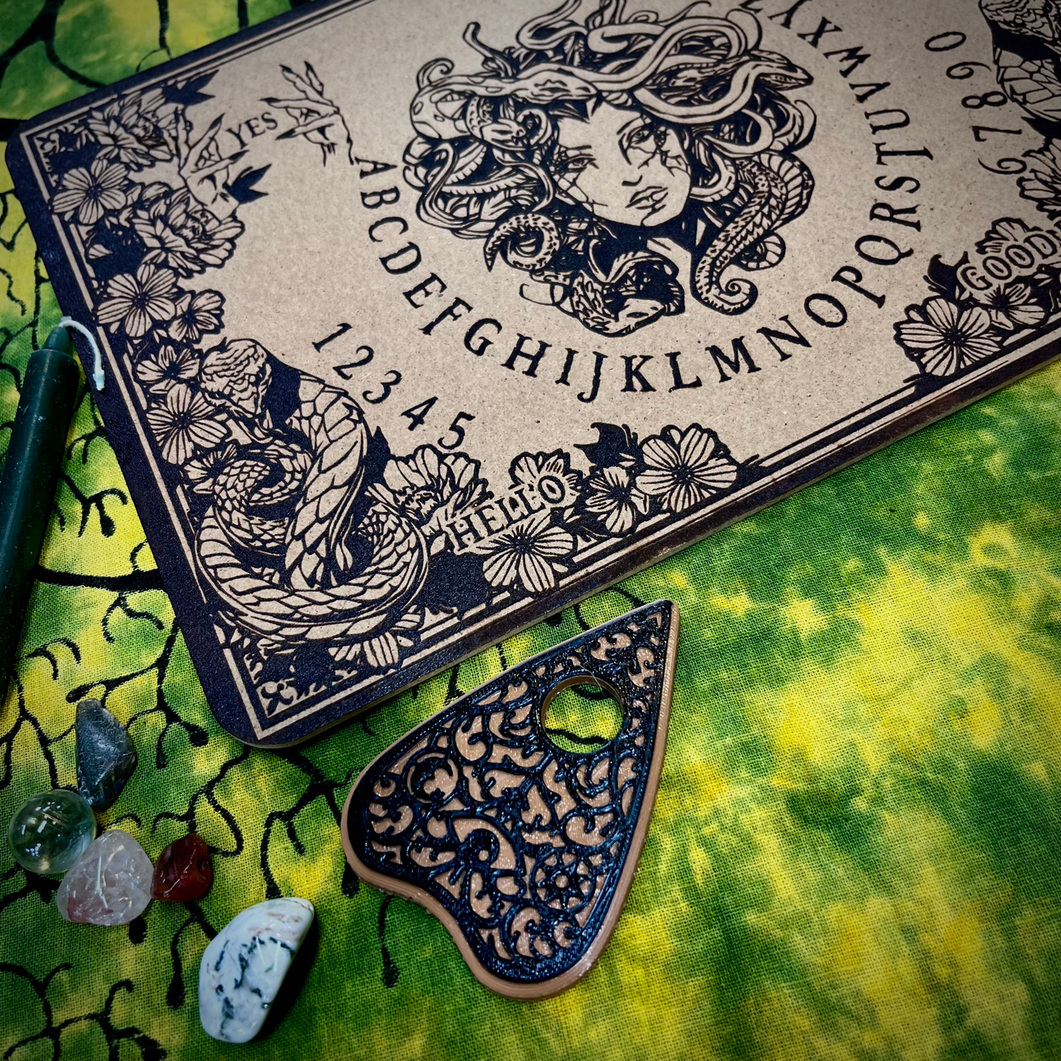 Spirit Board Medusa's Mind Mini With Planchette