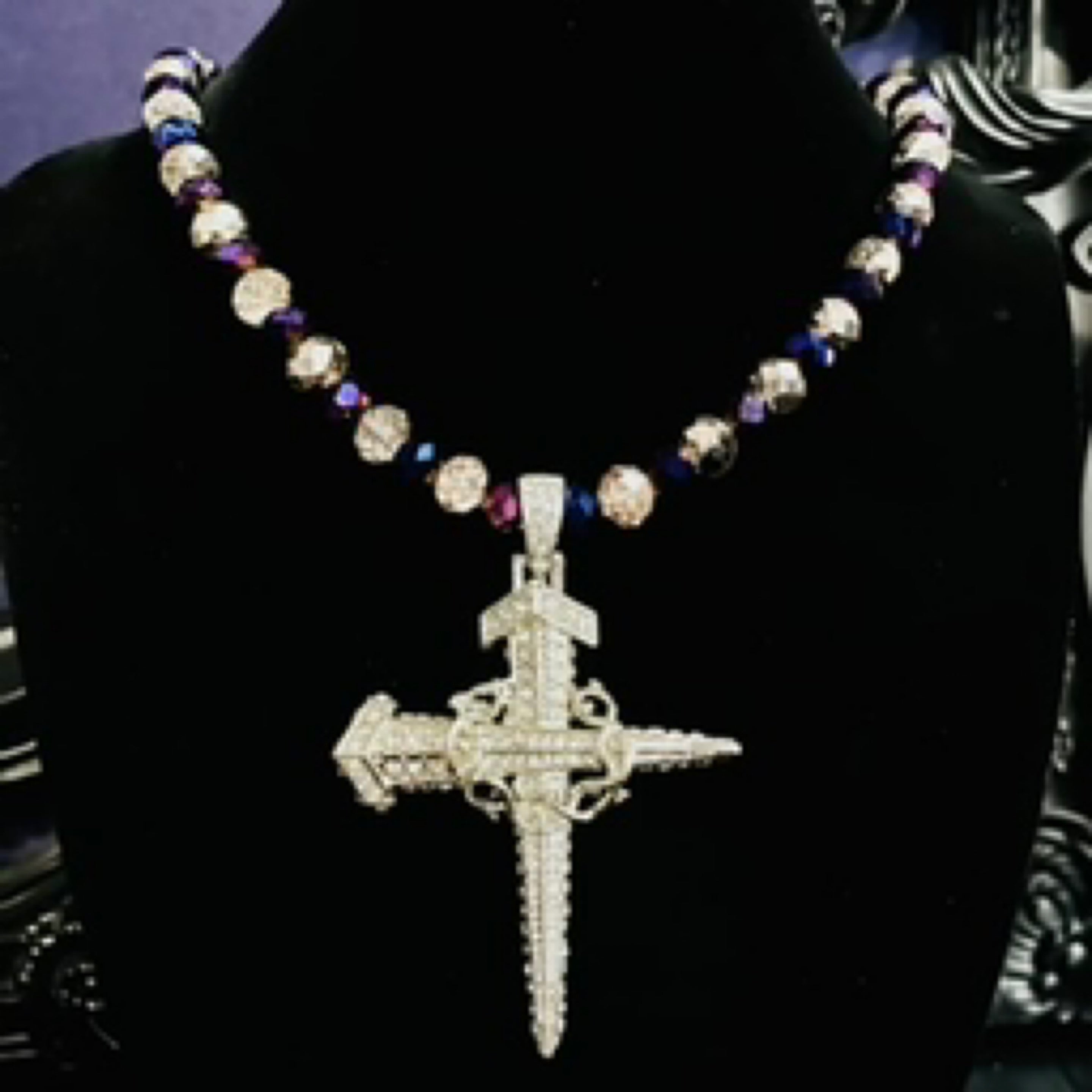 Slayers Majesty Cross Necklace
