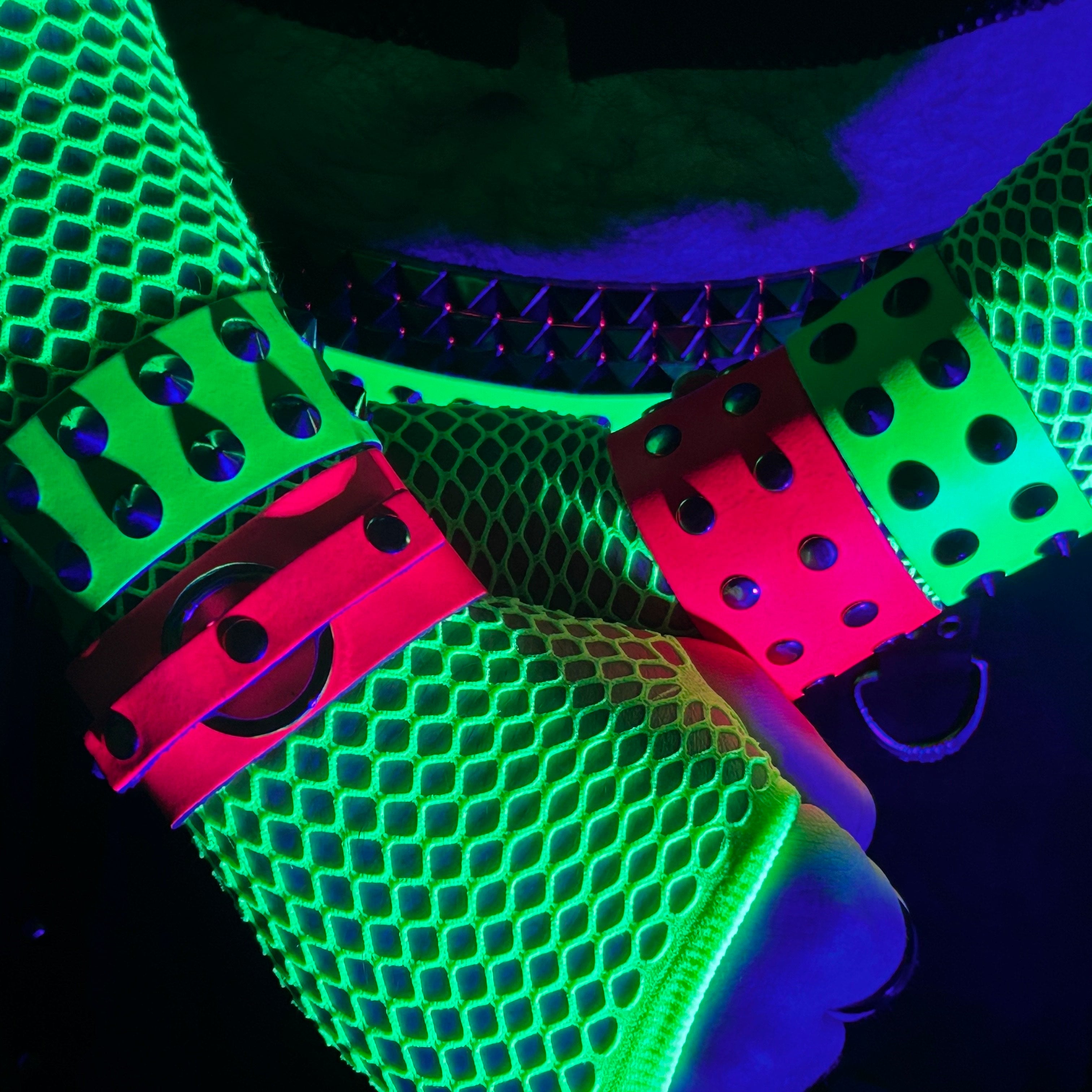 Toxic Death Duet Spike Cuff