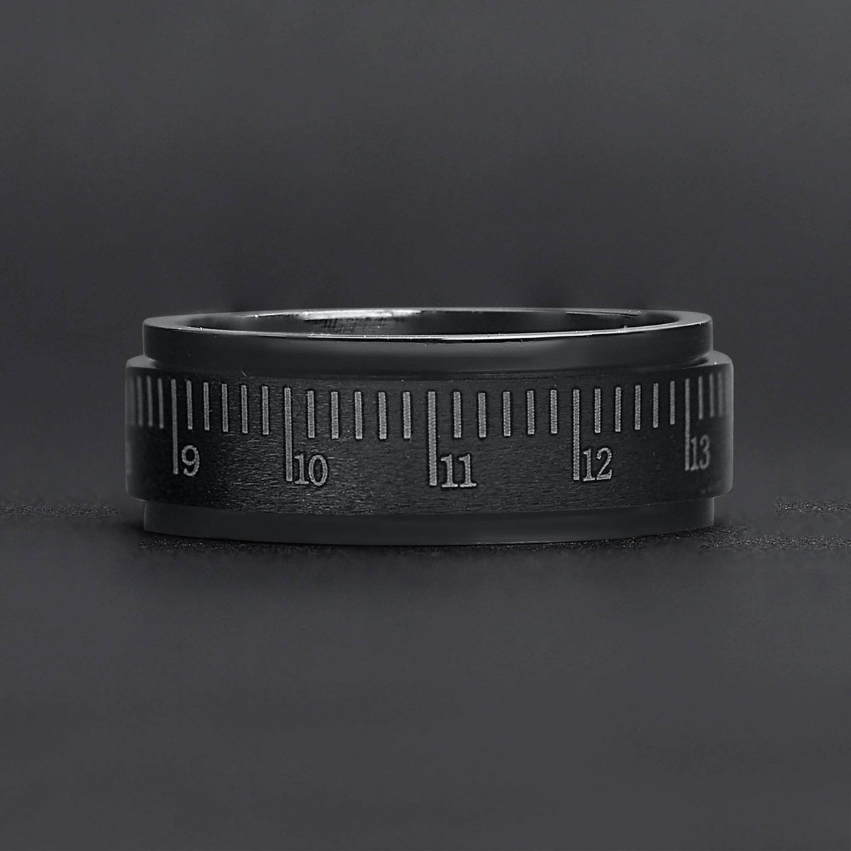 Rulers Quest Spinner Ring