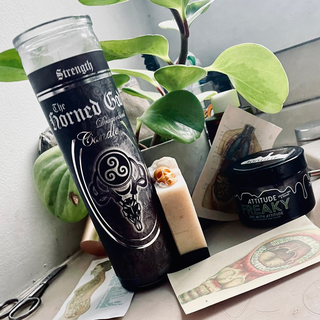The Horned God - Dragon Blood Scented Candle