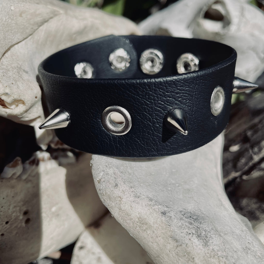 Impaler Cuff