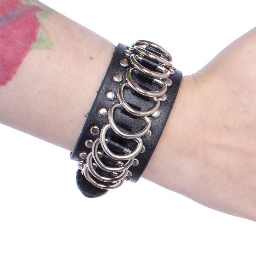 Kady's Shackle Spike Cuff