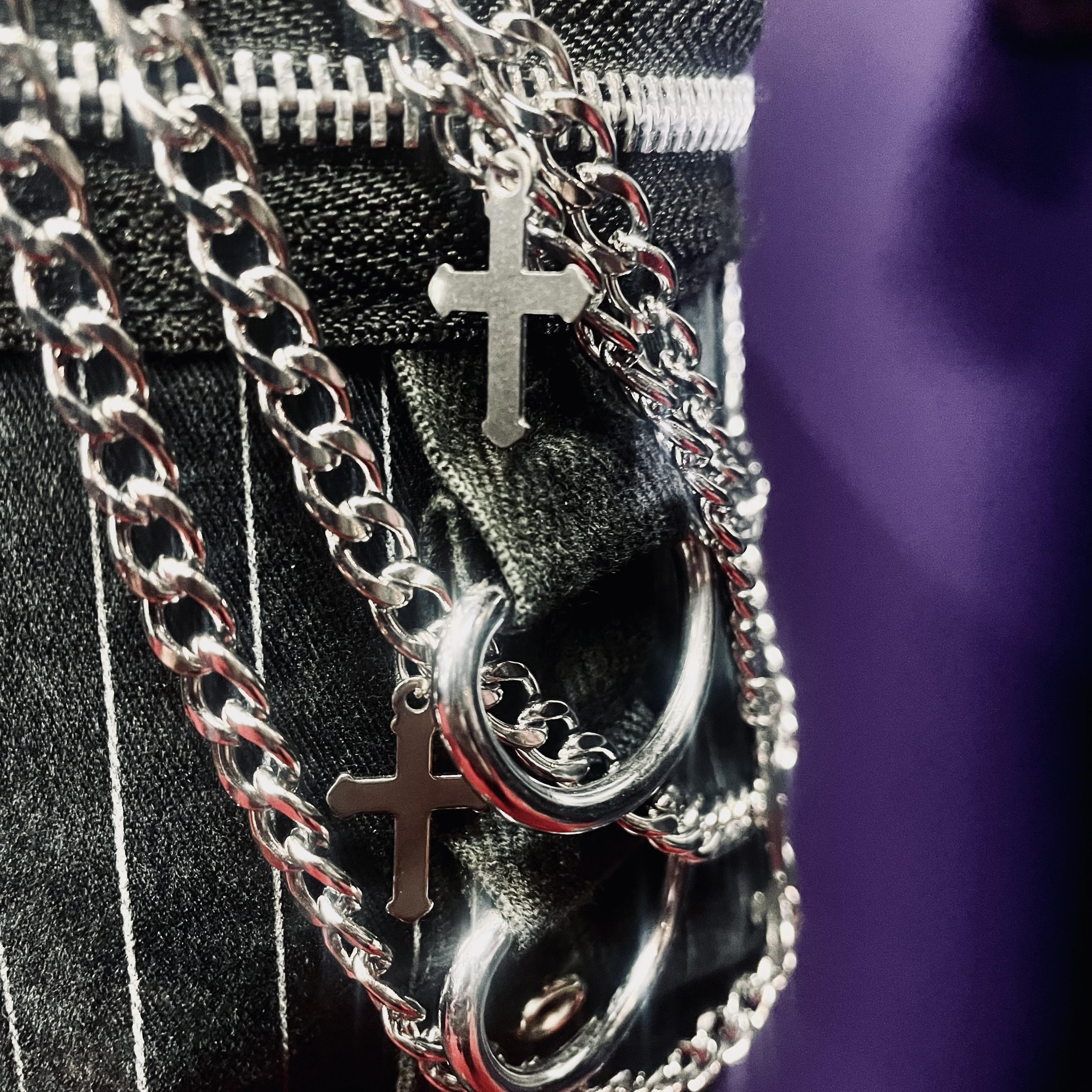 Stay Wicked Cross Accessory Chain Pack