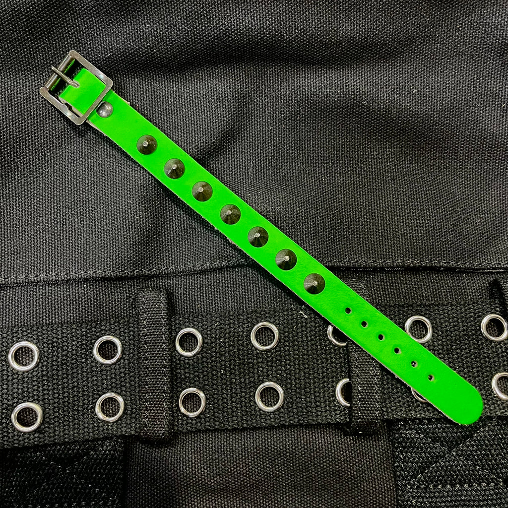 Toxic Desolation Spike Cuff