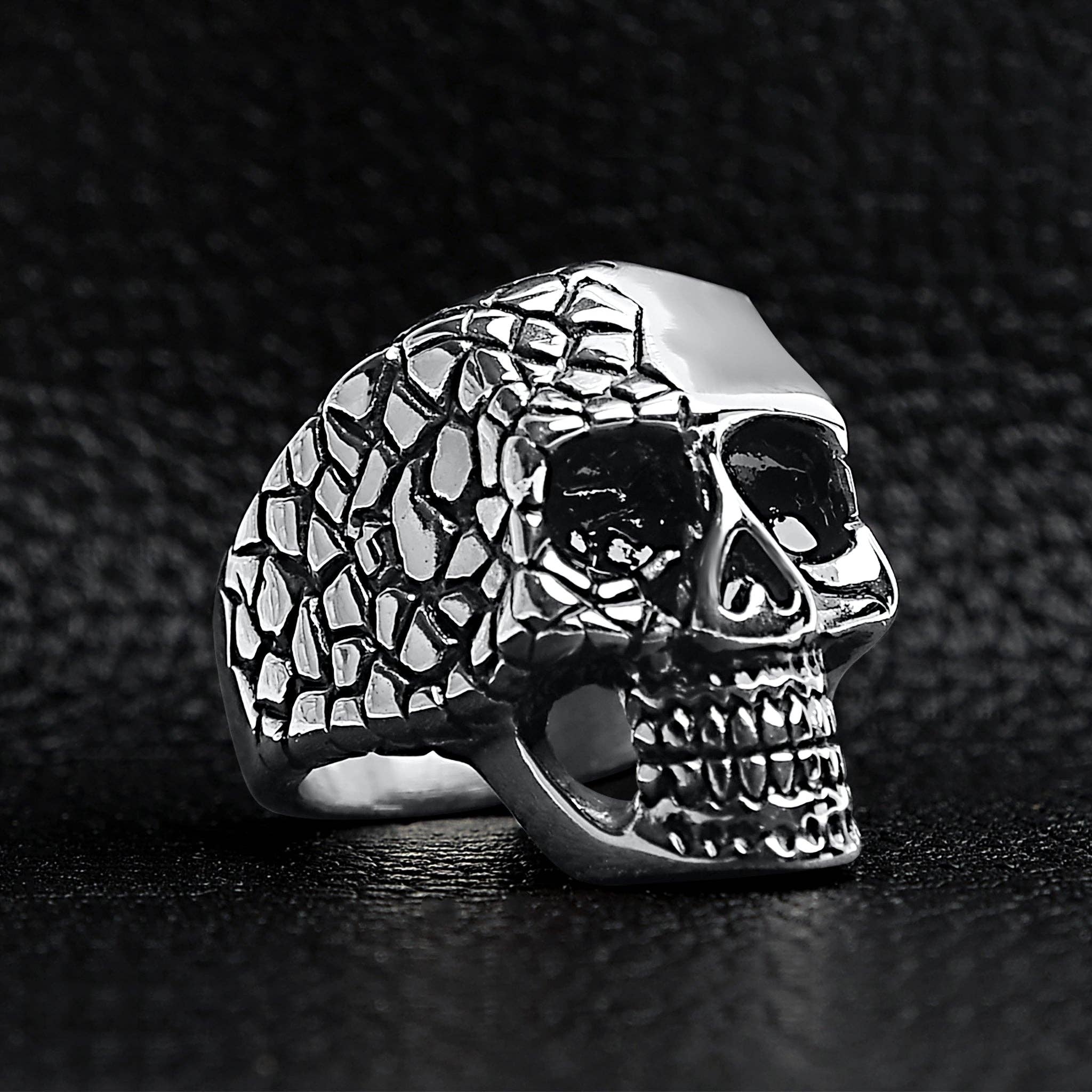 Psychosis Skull Ring