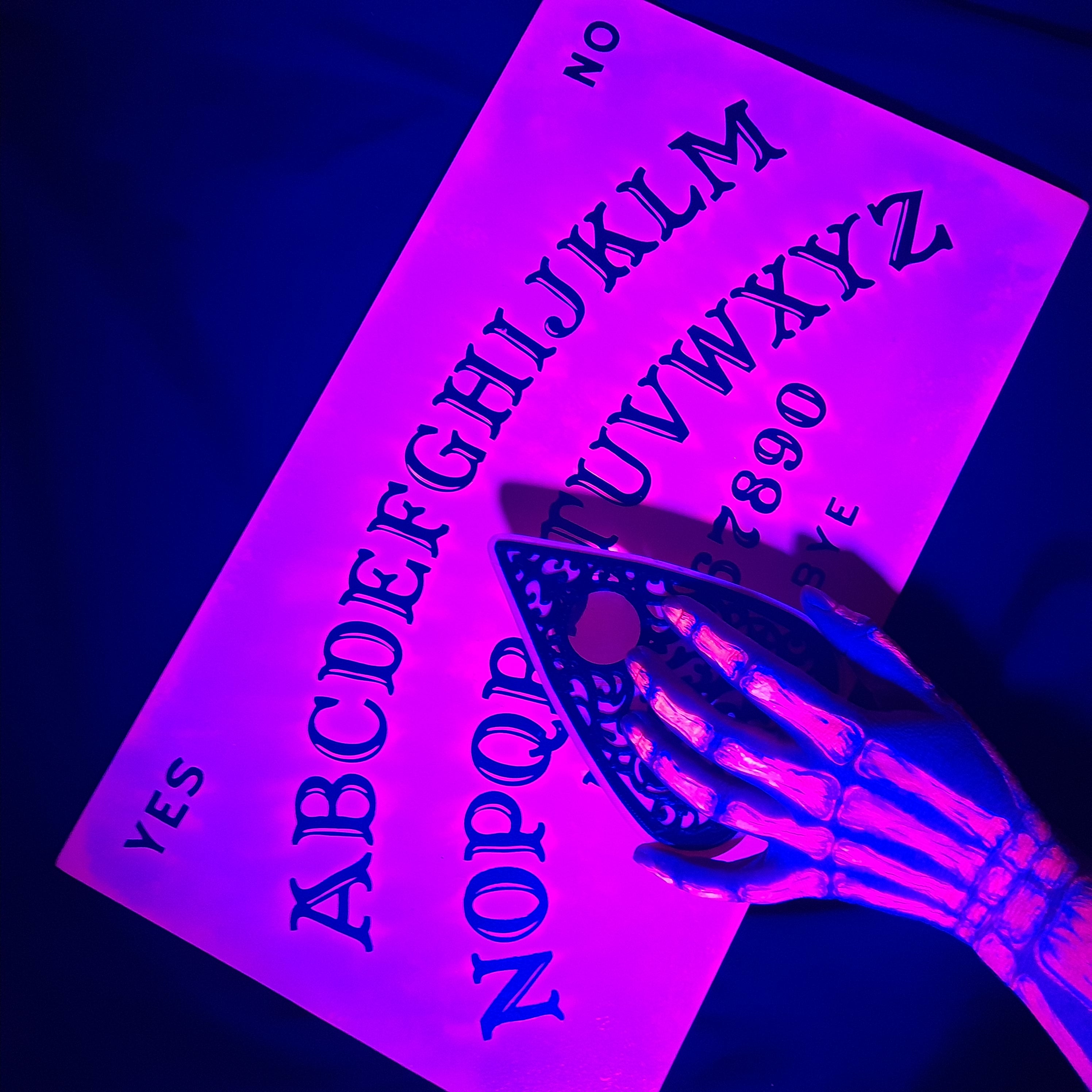 Spirit Board Radiate with Planchette