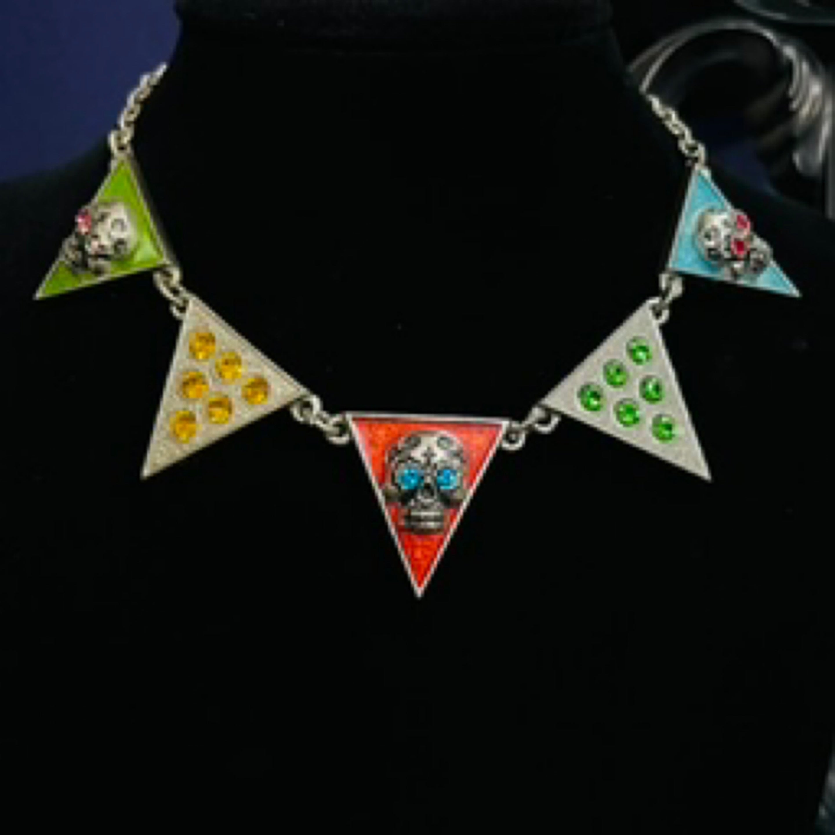 U17 Alchemy Tri Rocker Necklace