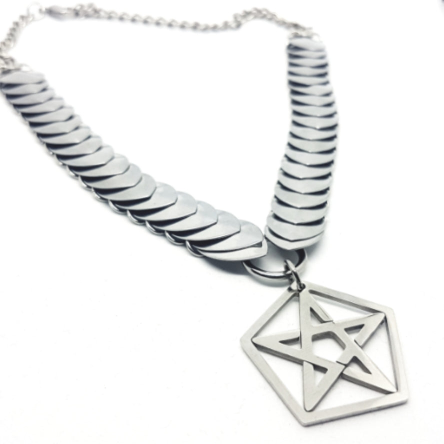 Dracos Witch Scale Choker