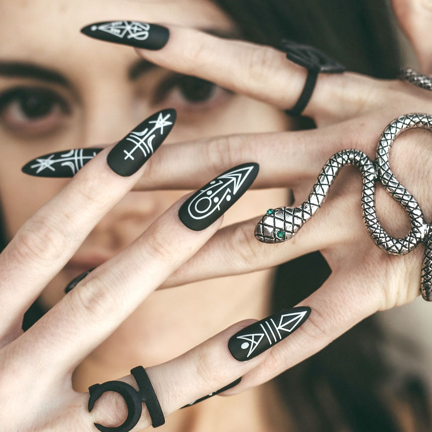 Cast A Spell Nailz