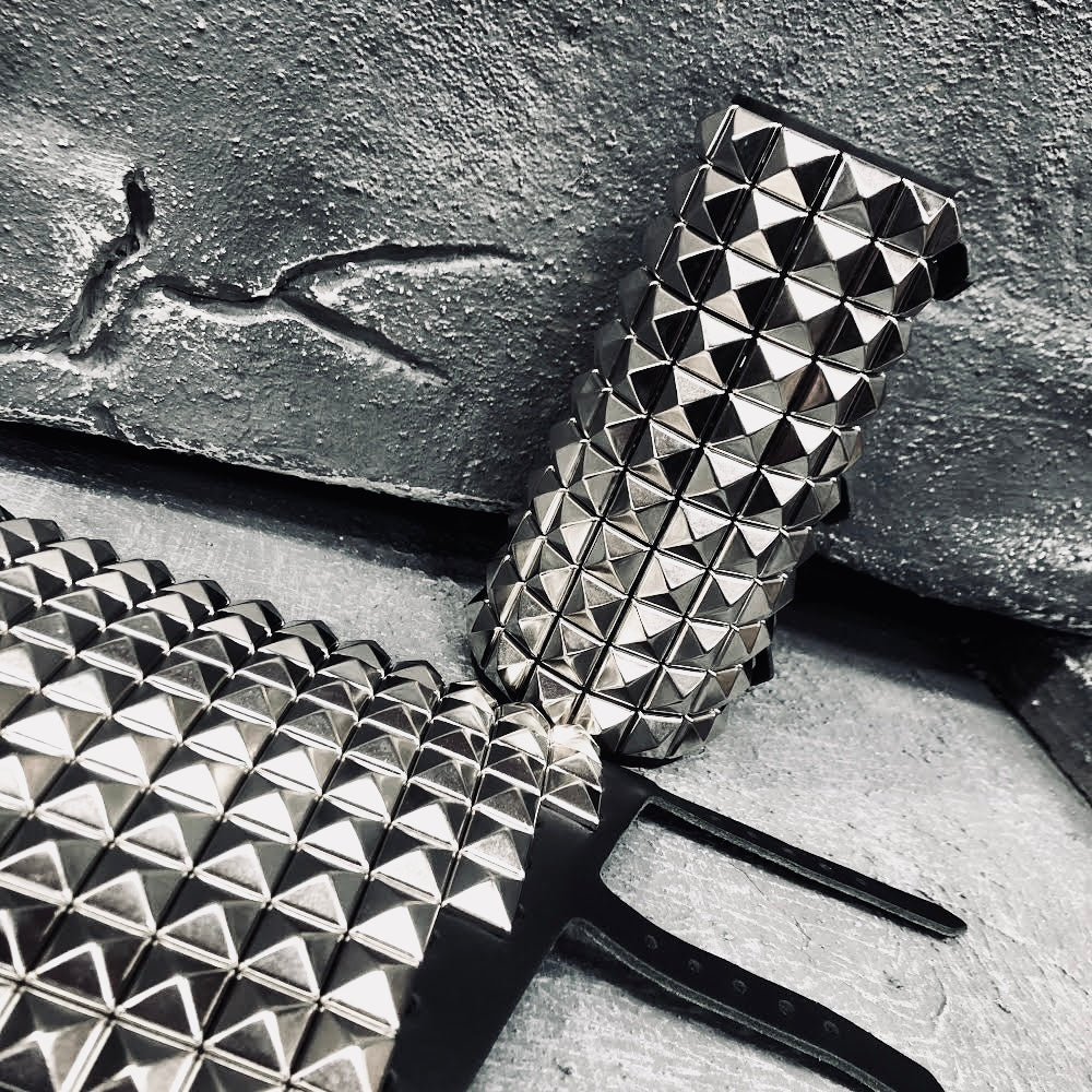 Vengeance Spike Gauntlet