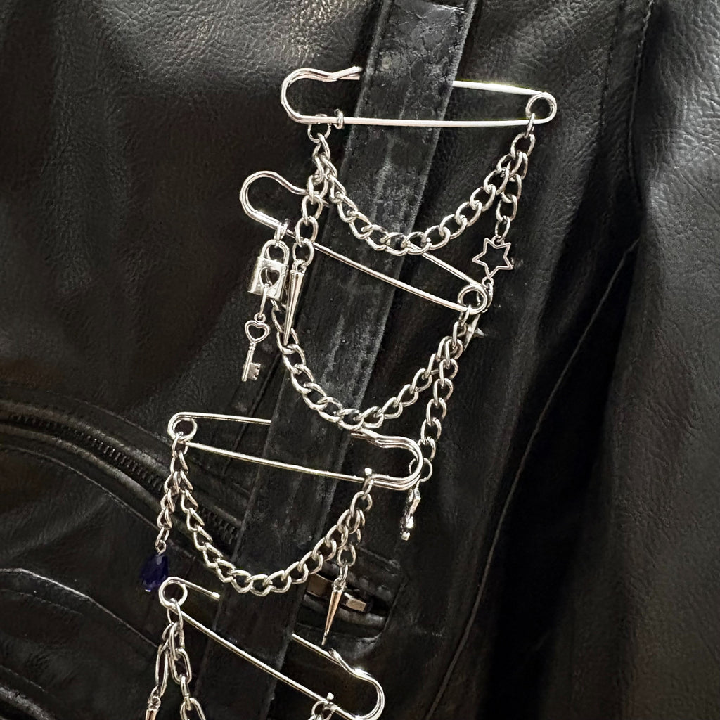 Starry Nights Kilt Pin