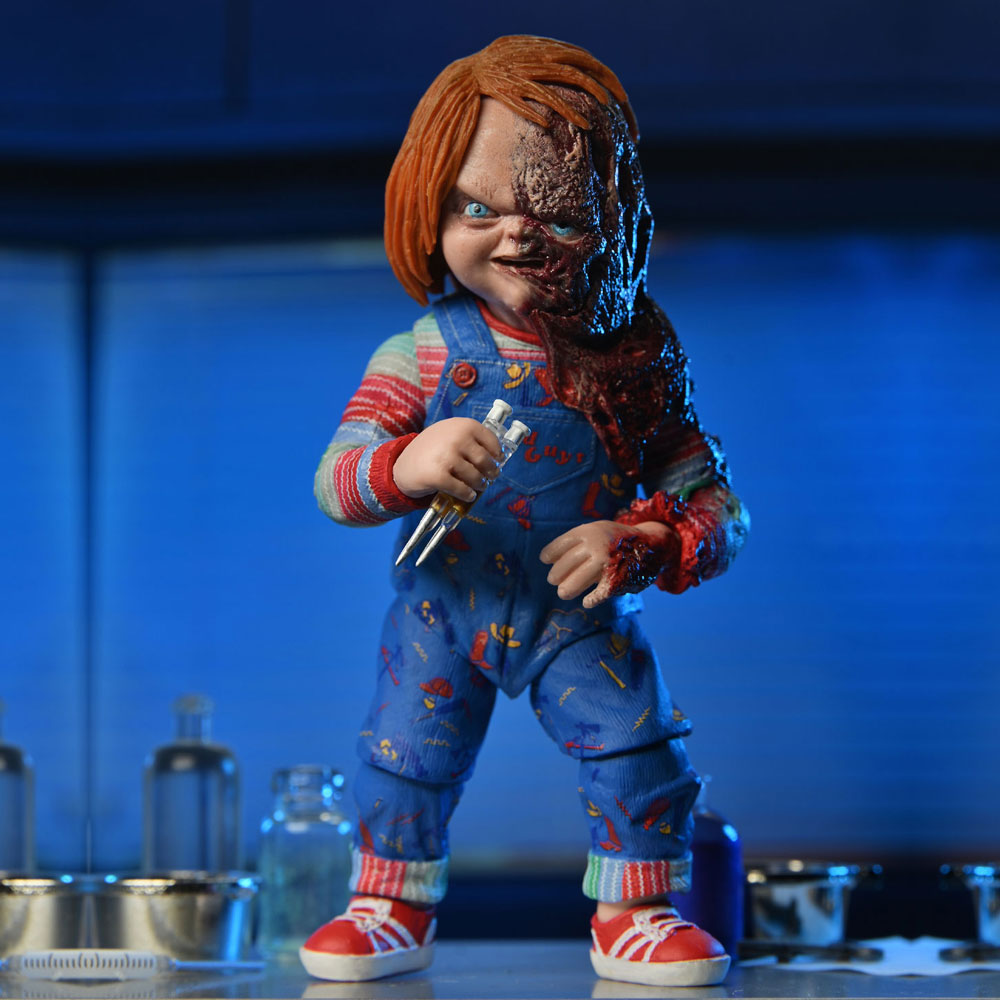 Chucky 7" Scale (TV Series) Ultimate Action Figure