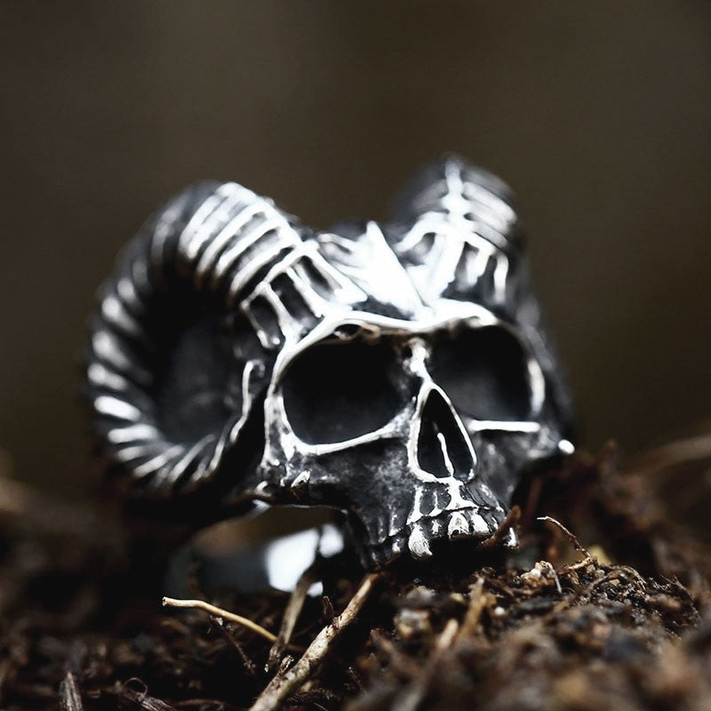 Unholy Faunus Horned Skull Ring
