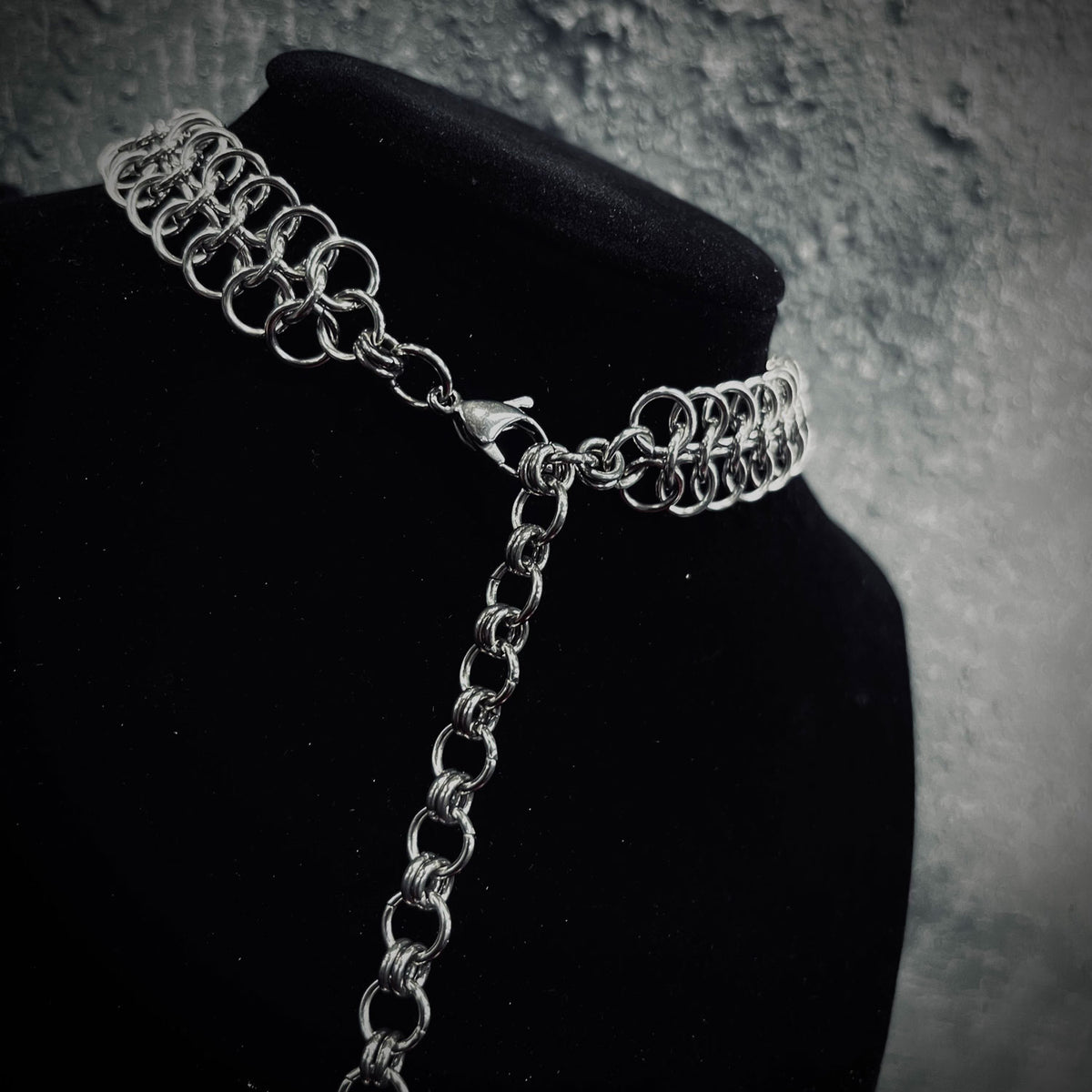 Slayers Armoured Choker