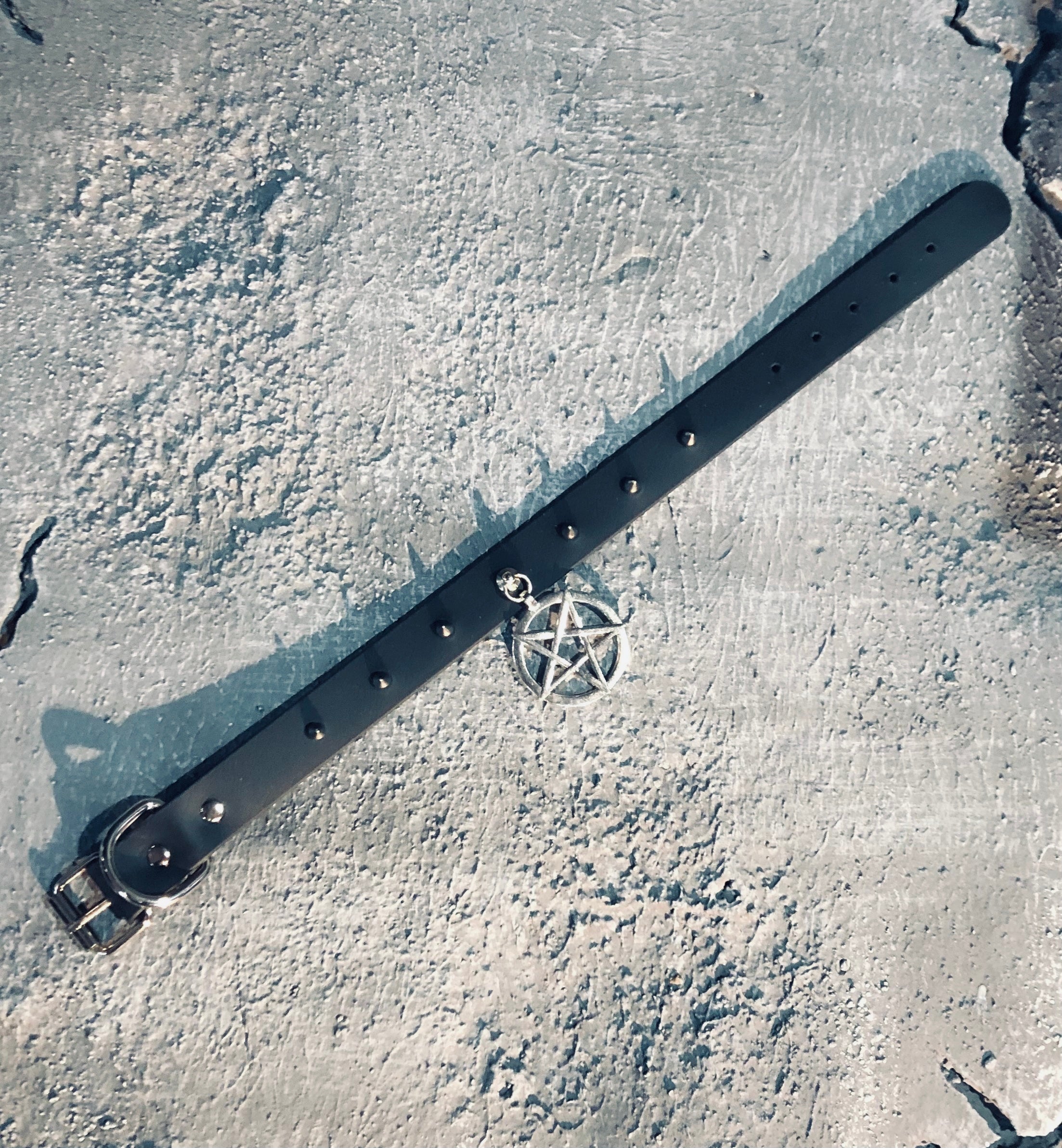 Hex Me Pentagram Collar