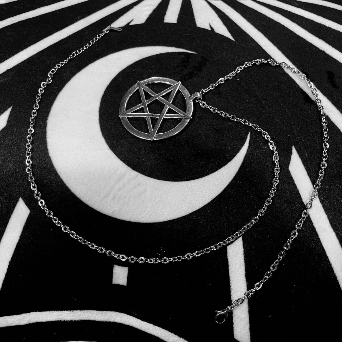 Grand Pentagram Necklace