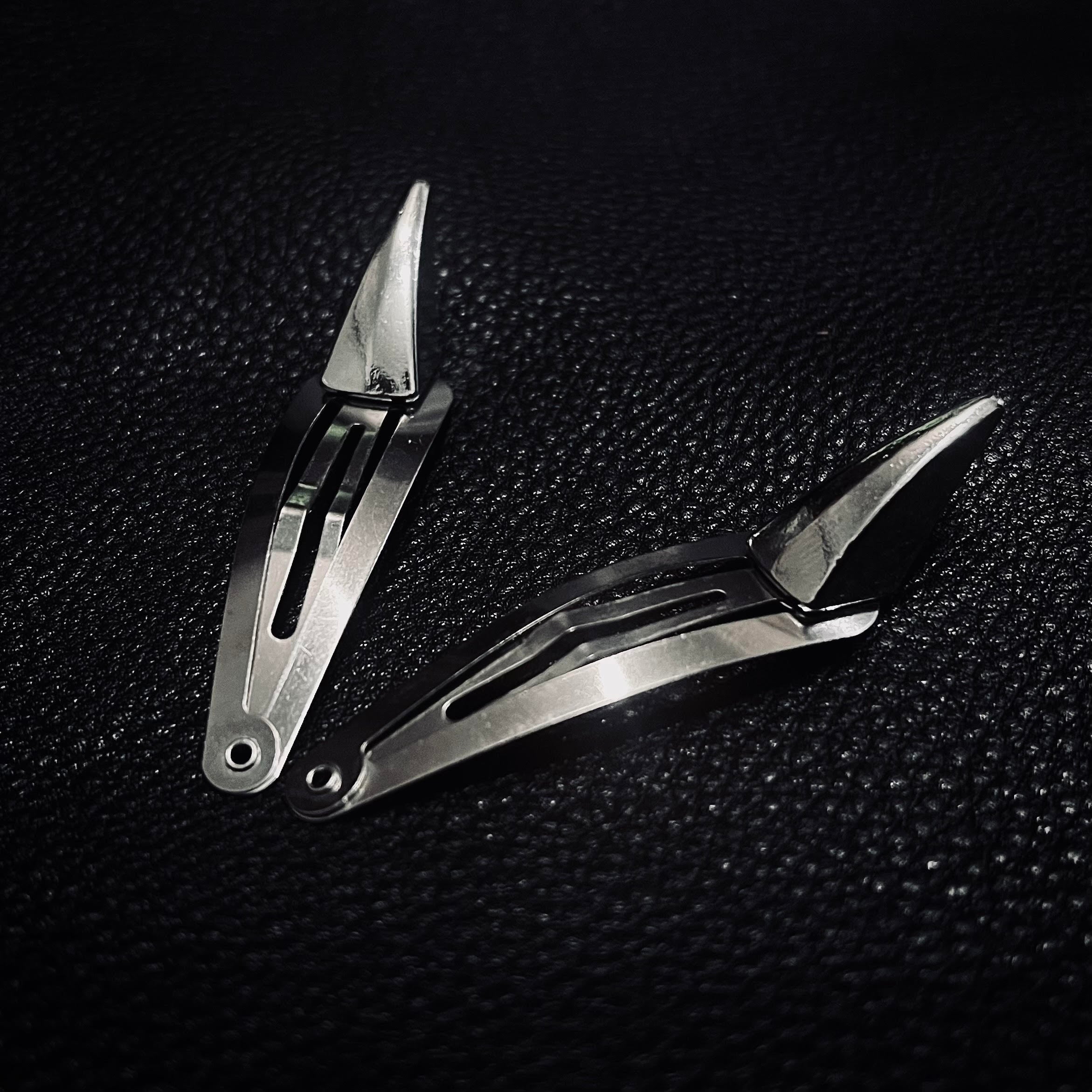 Huntress Spike Hair Clips