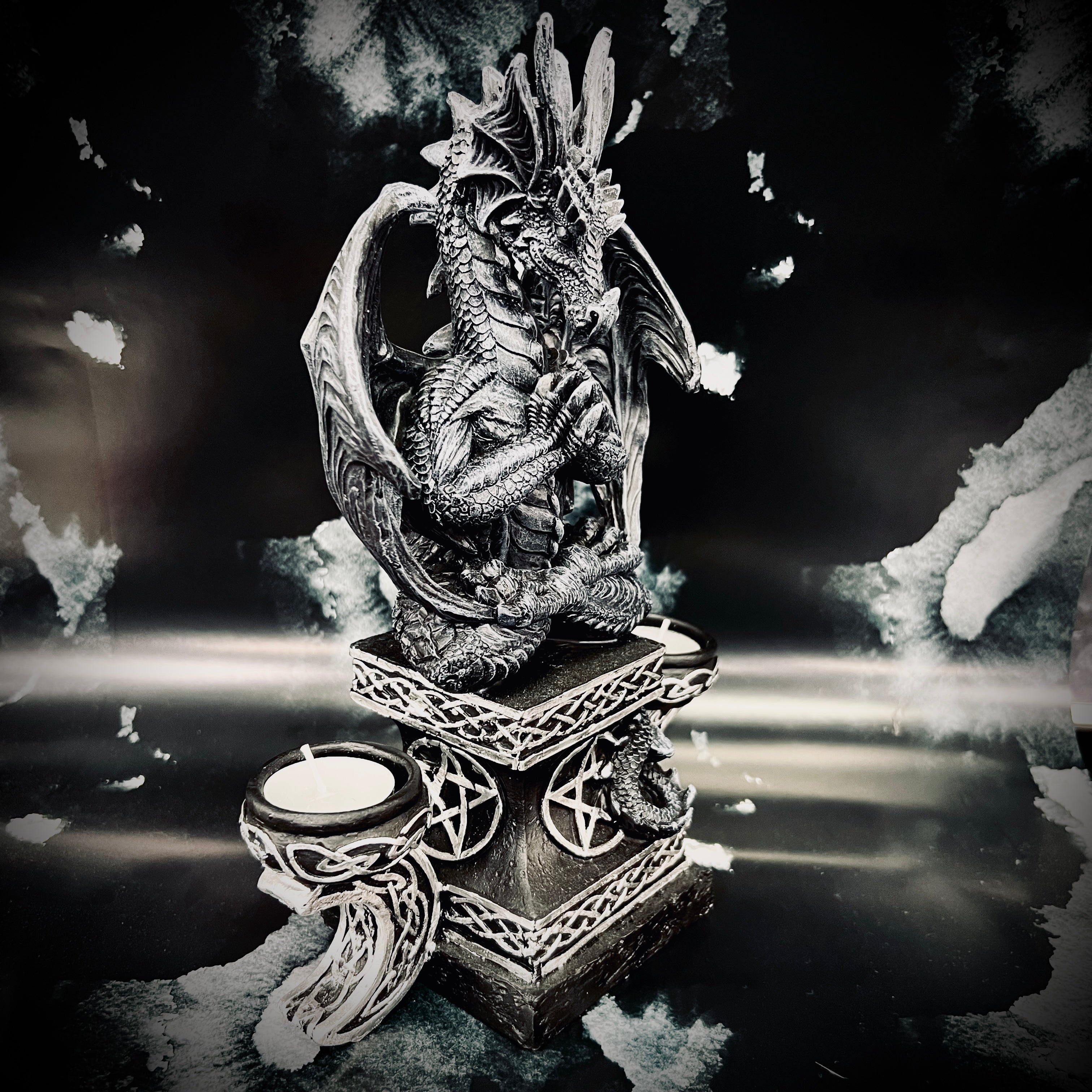 Quiescence Dragon Candle Holder