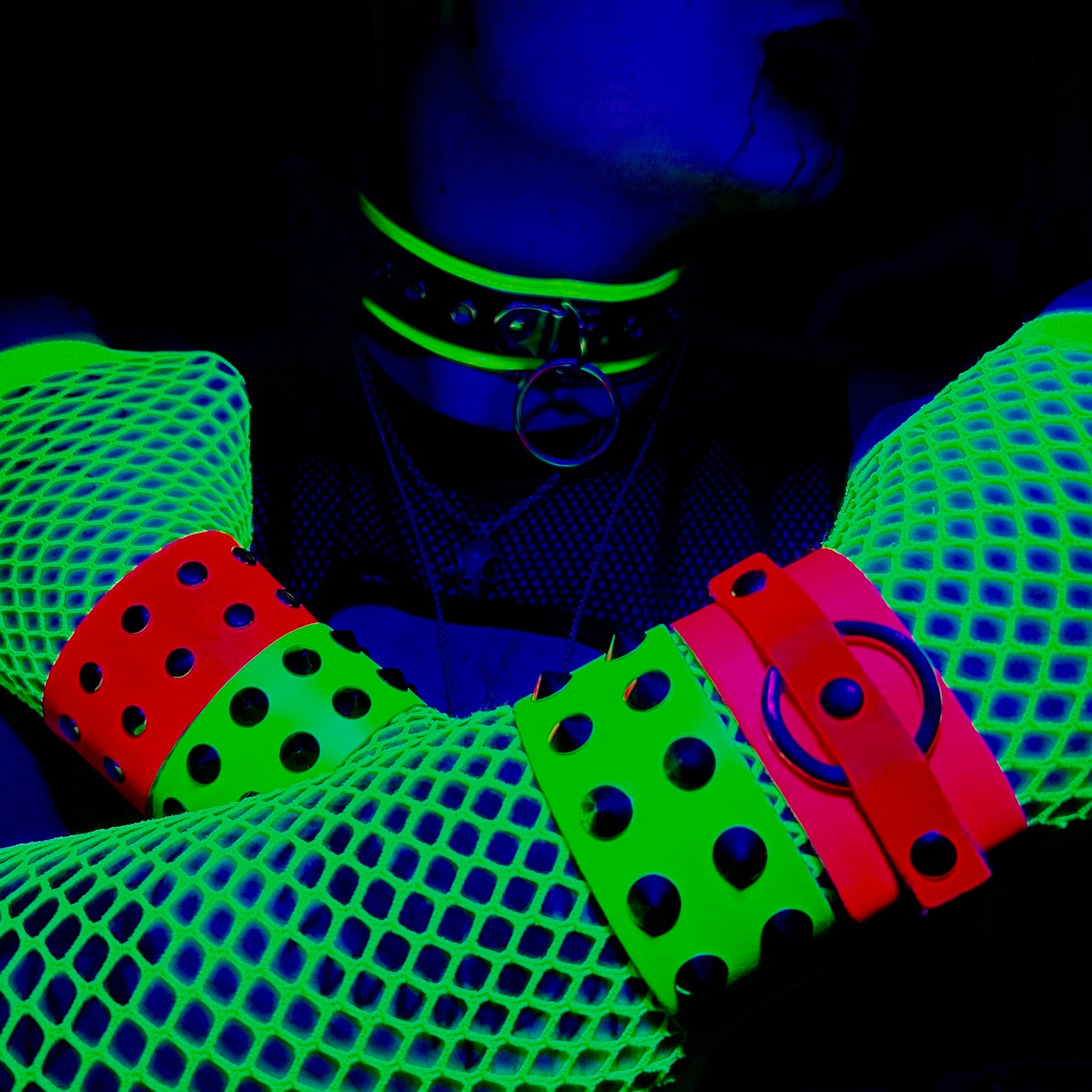 Toxic Duet Spike Cuff