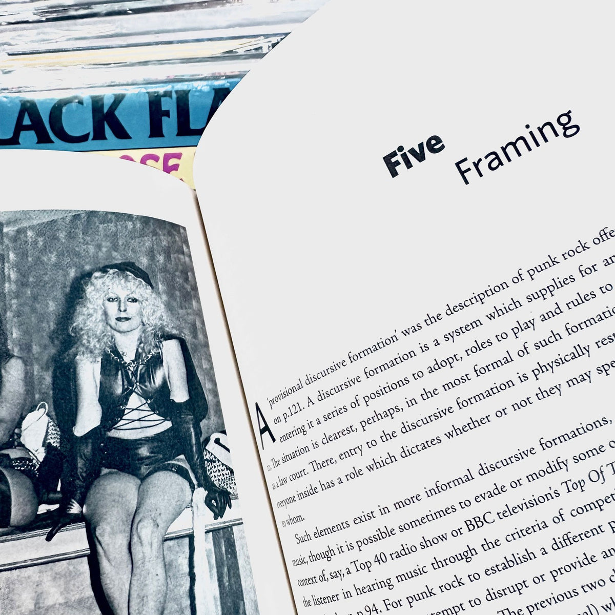 ONE CHORD WONDERS: Power and Meaning in Punk Rock Book
