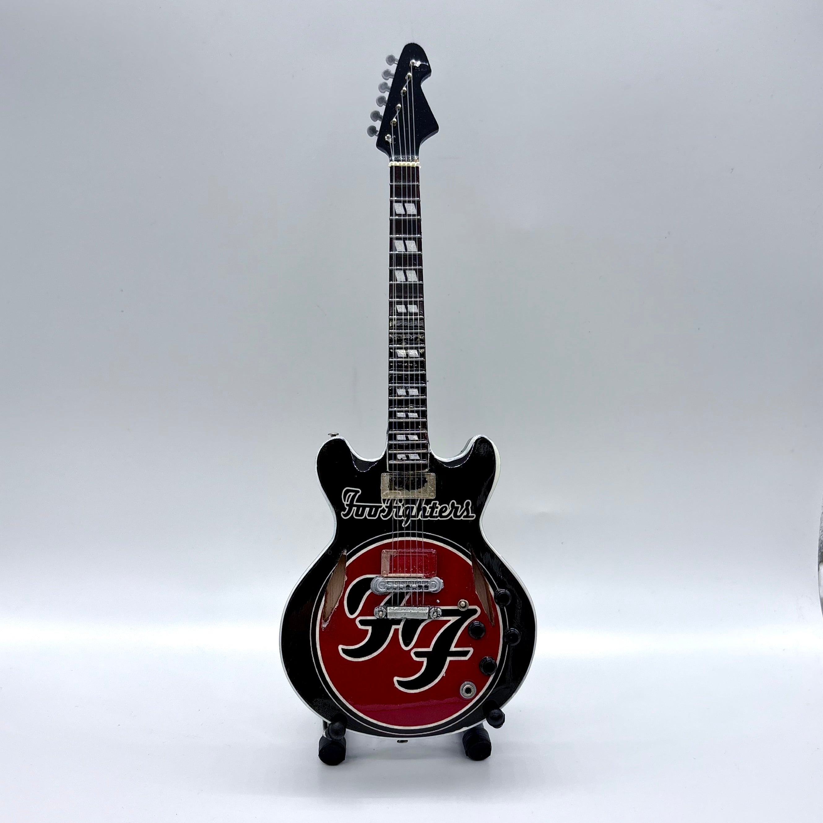 FOO FIGHTERS Mini Replica Guitar