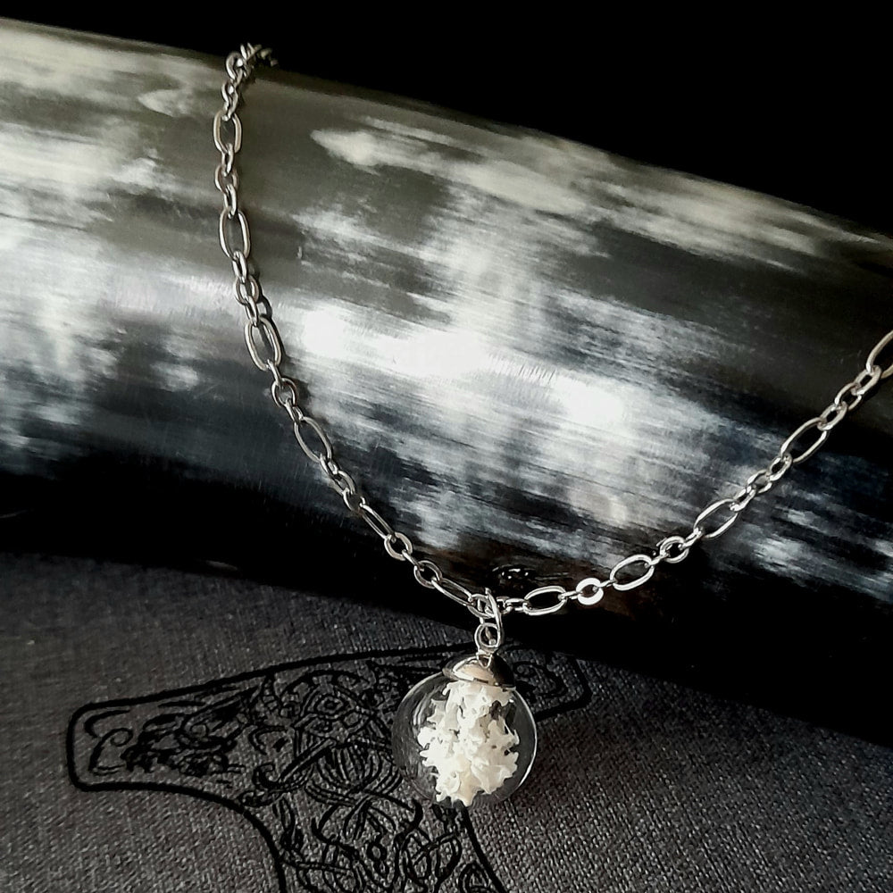 Memoirs Orb Necklace