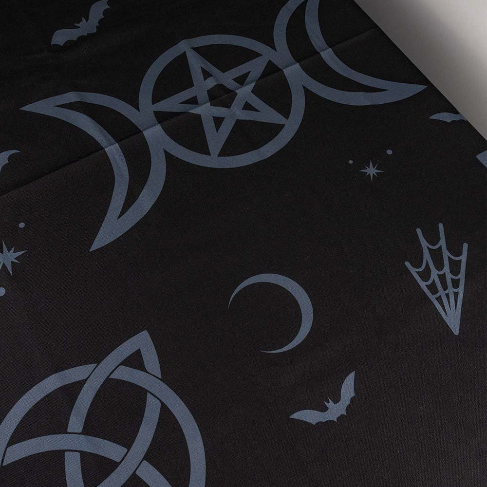 Witchy Dinner Table Setting Entertainer Pack
