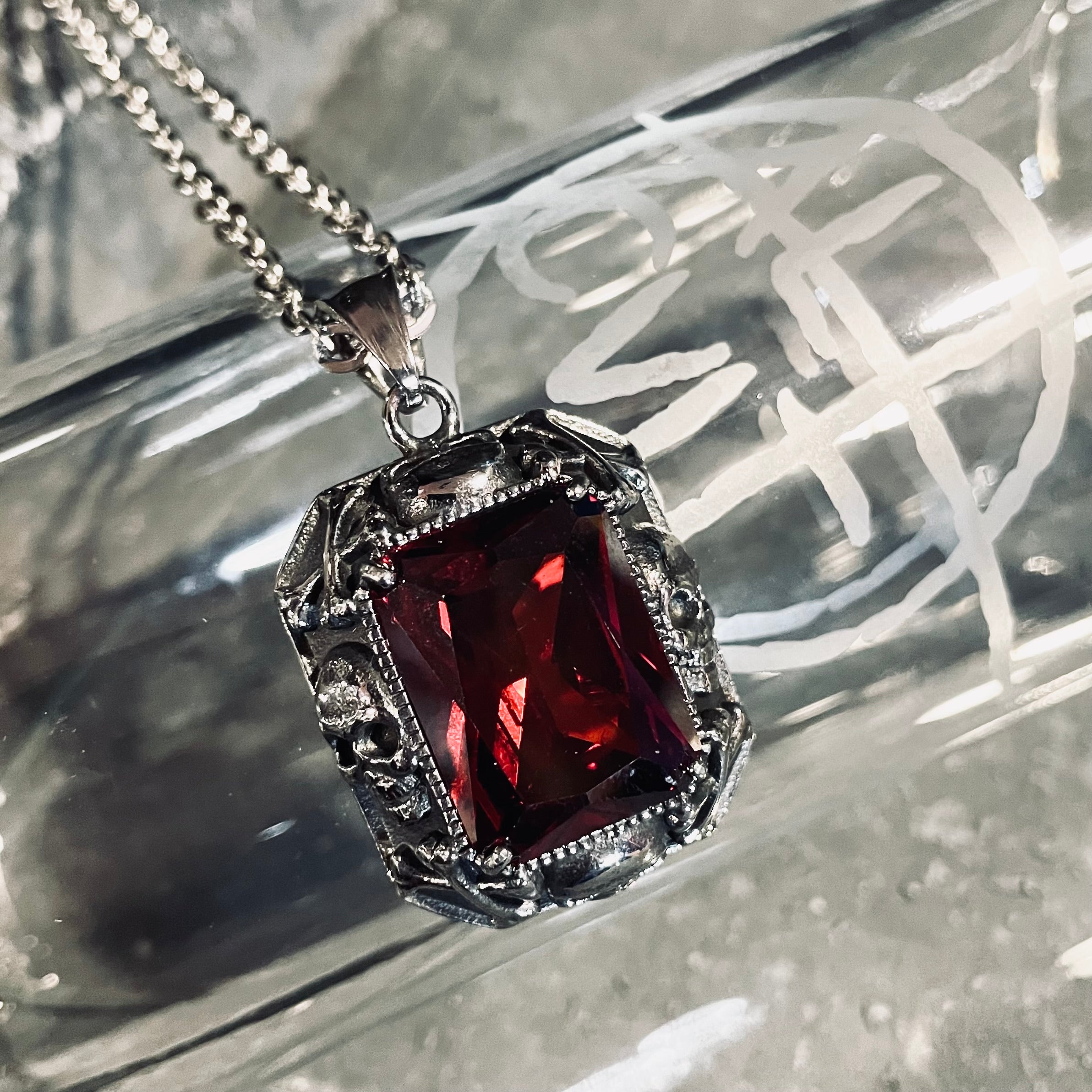 Scarlets Crypt Necklace