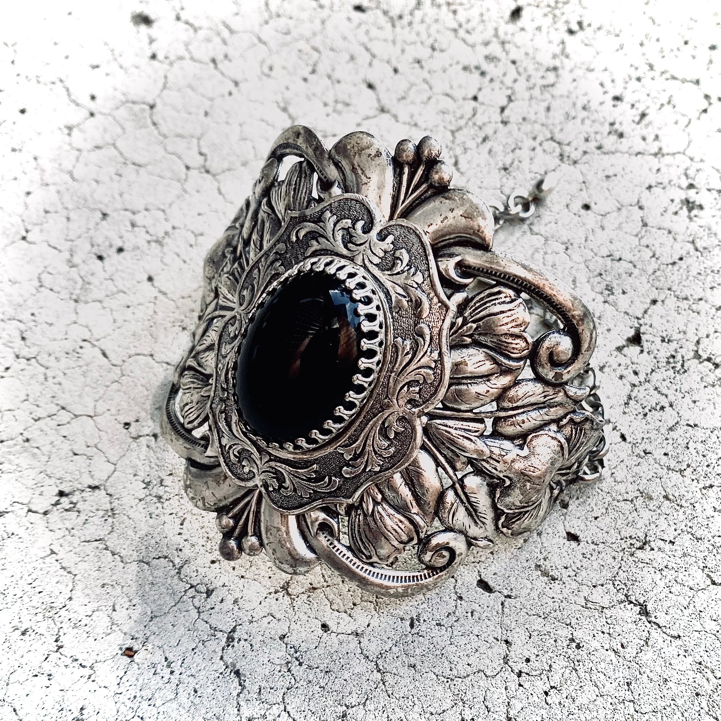 Onyx Rites Filigree Wrist Cuff