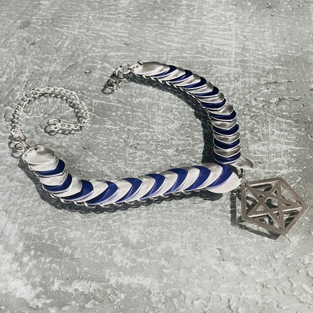 Draco's Midnight Witch Scale Collar