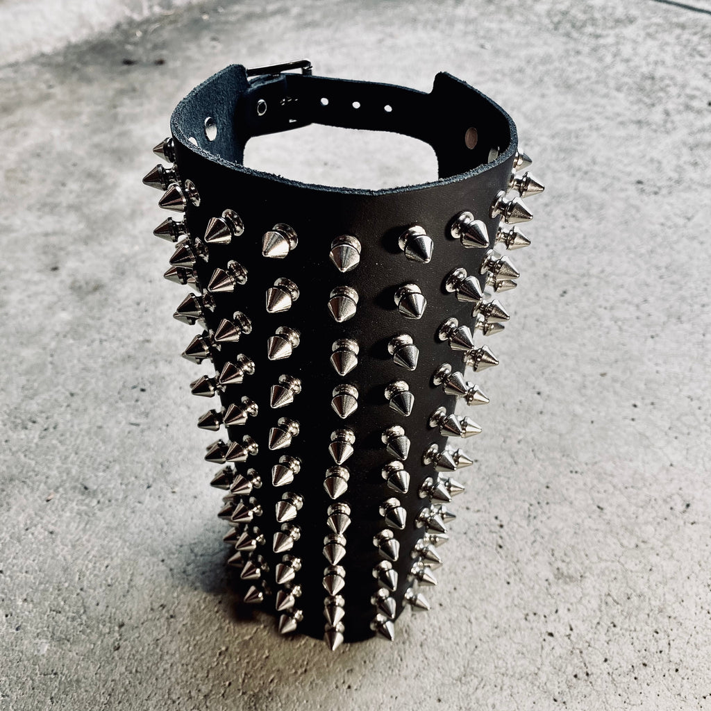 Executioner Spike Gauntlet