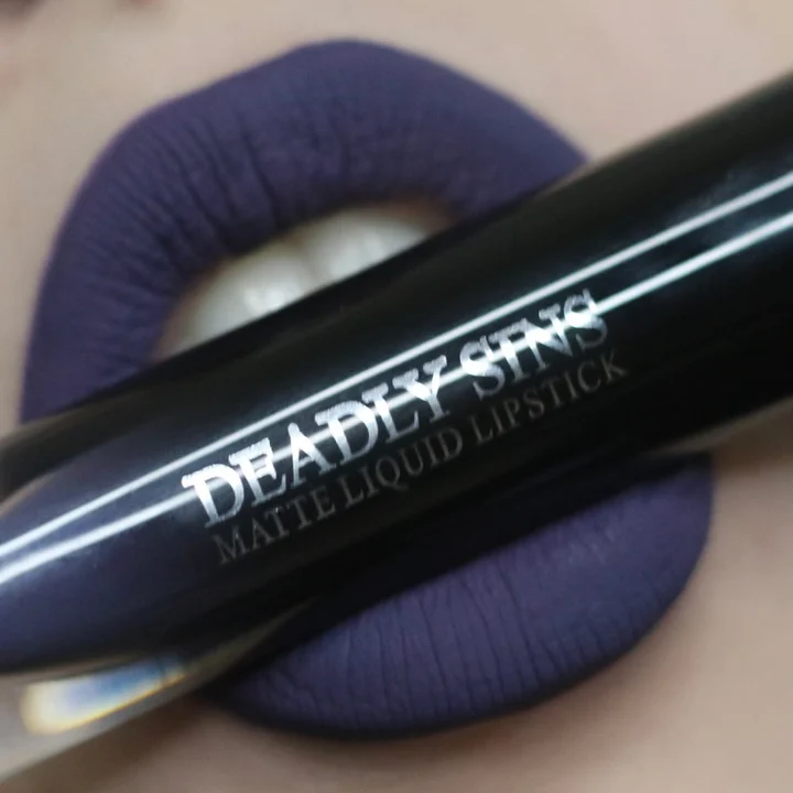 Vera Matte Liquid Lipstick