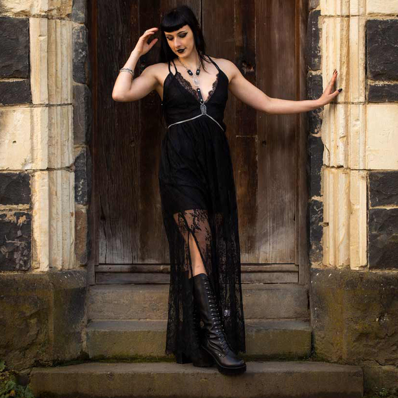 Coffin Web Chain Harness